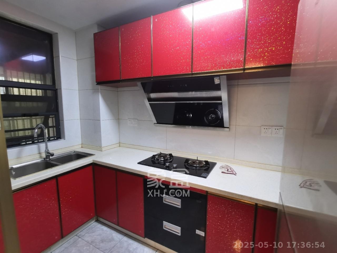 汇一城（汇壹公馆）  1室2厅2卫   2600.00元/月