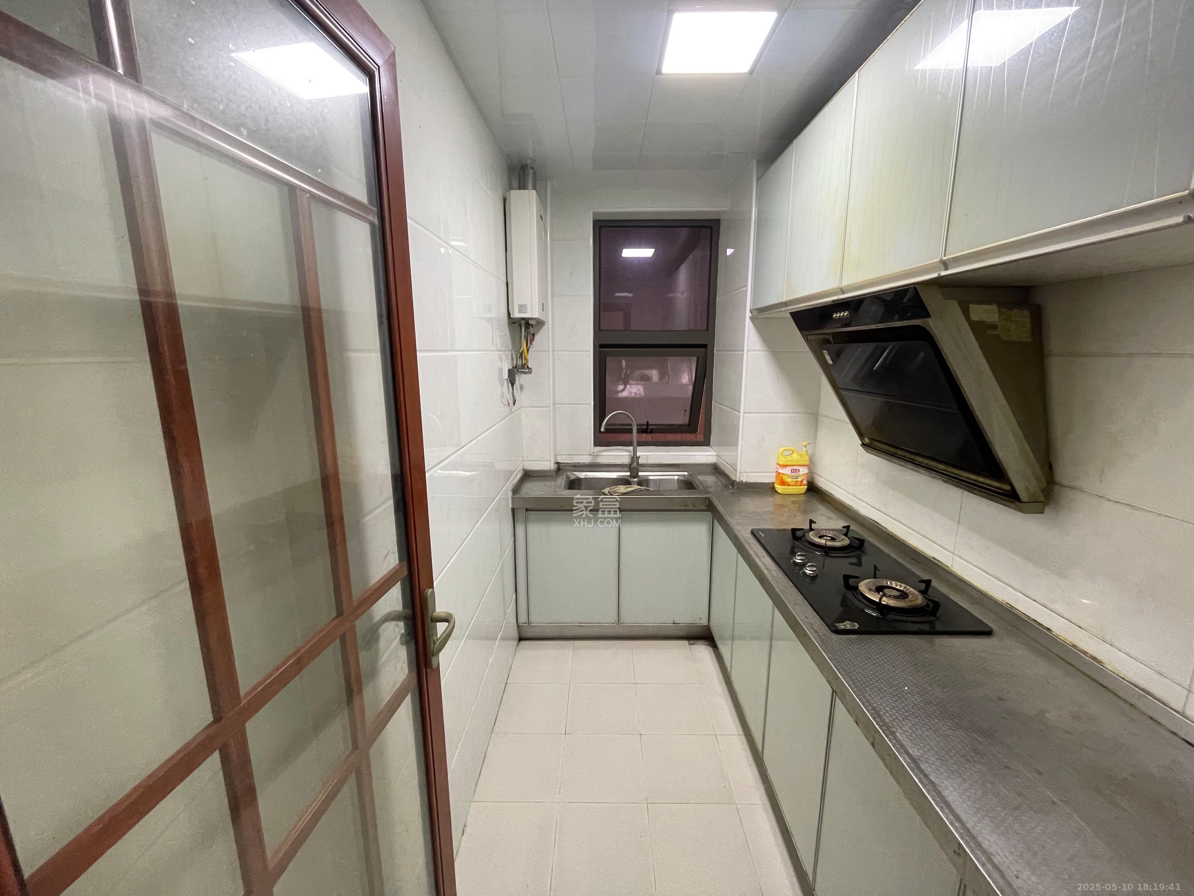 润屋美院  3室2厅1卫    2500.0元/月室内图