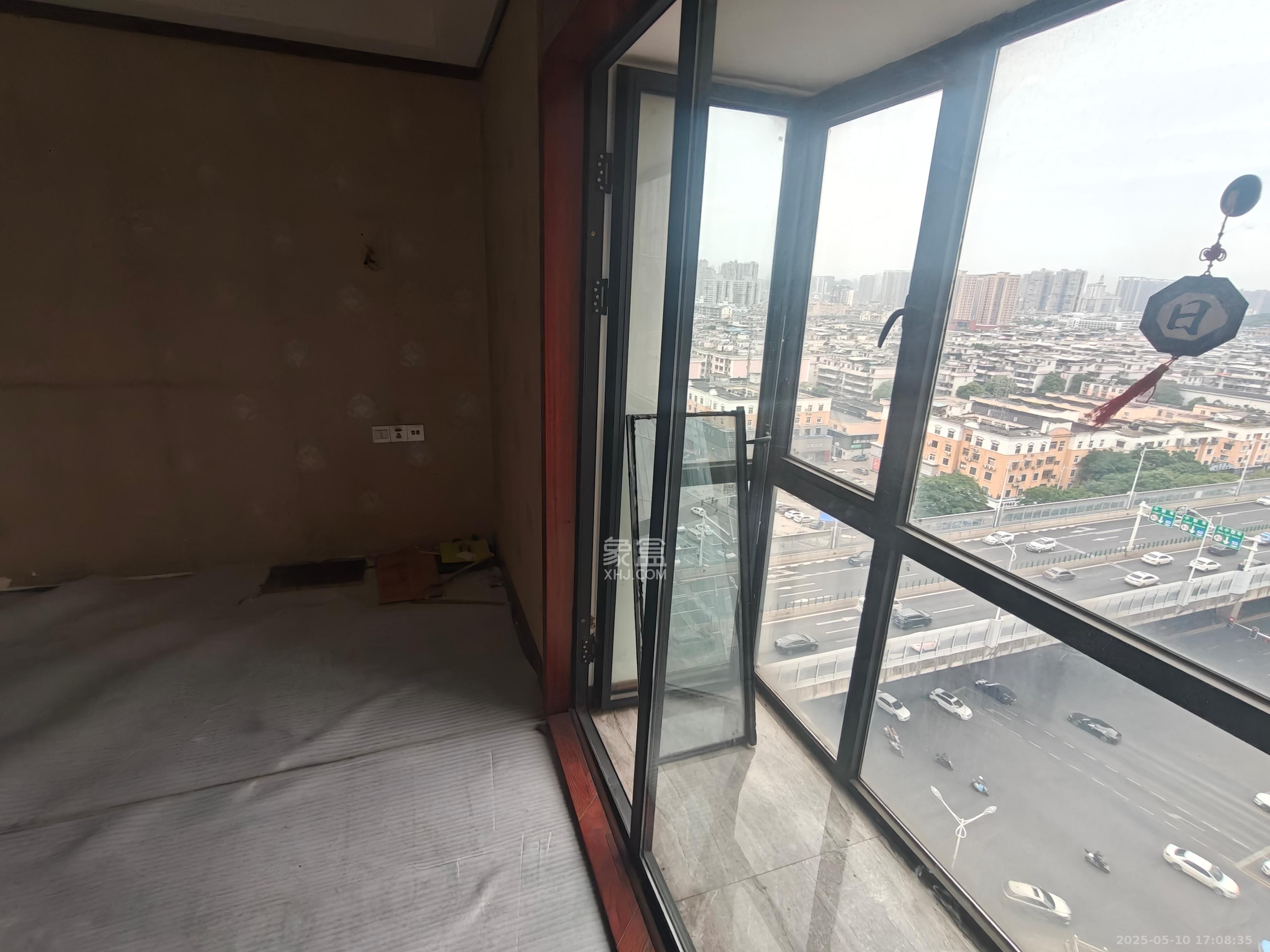 建安新商汇  1室2厅2卫   12000.00元/月室内图