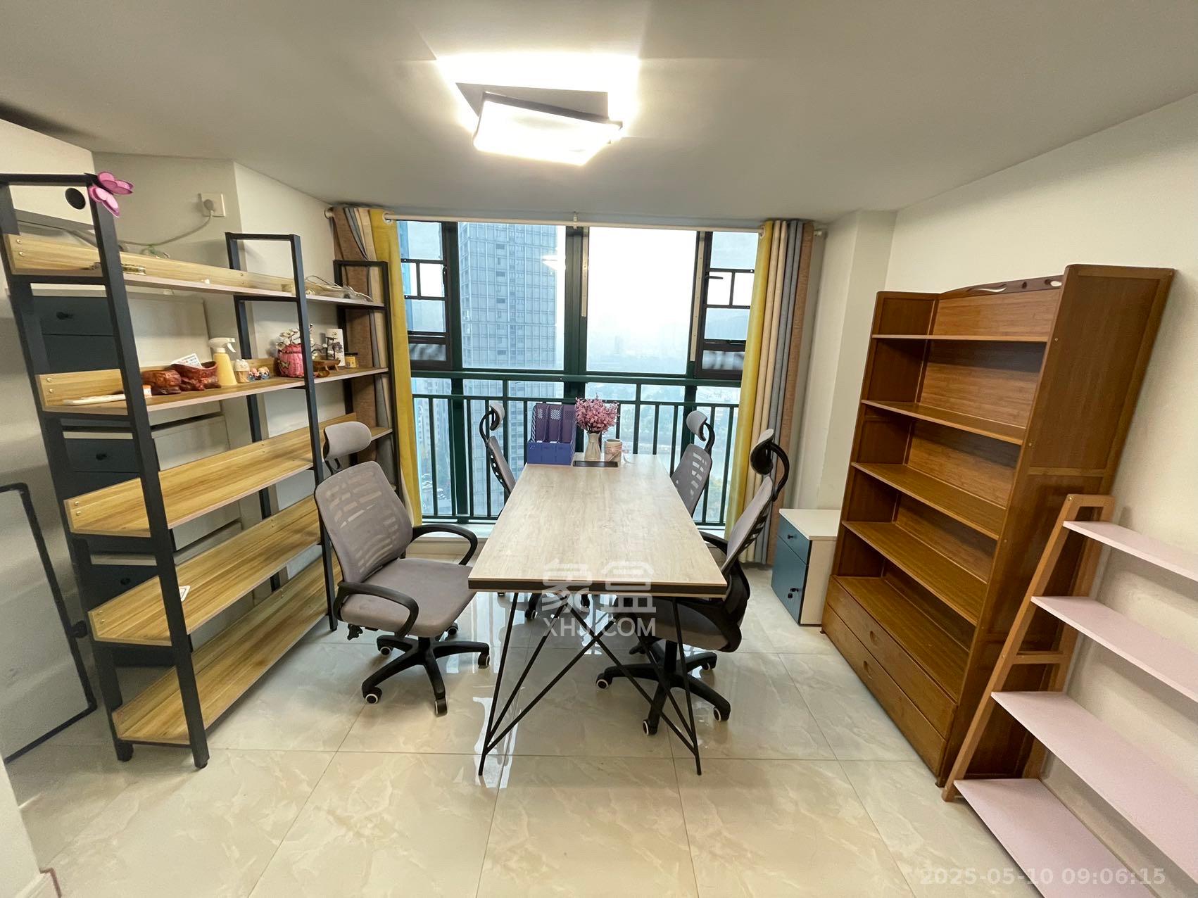 洋湖时代 1室1厅1卫 1550.0元/月 洋湖时代 1室1厅1卫 1550.0元/月室内图