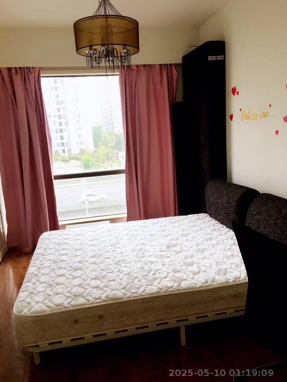 和庄  2室1厅1卫   2050.00元/月室内图