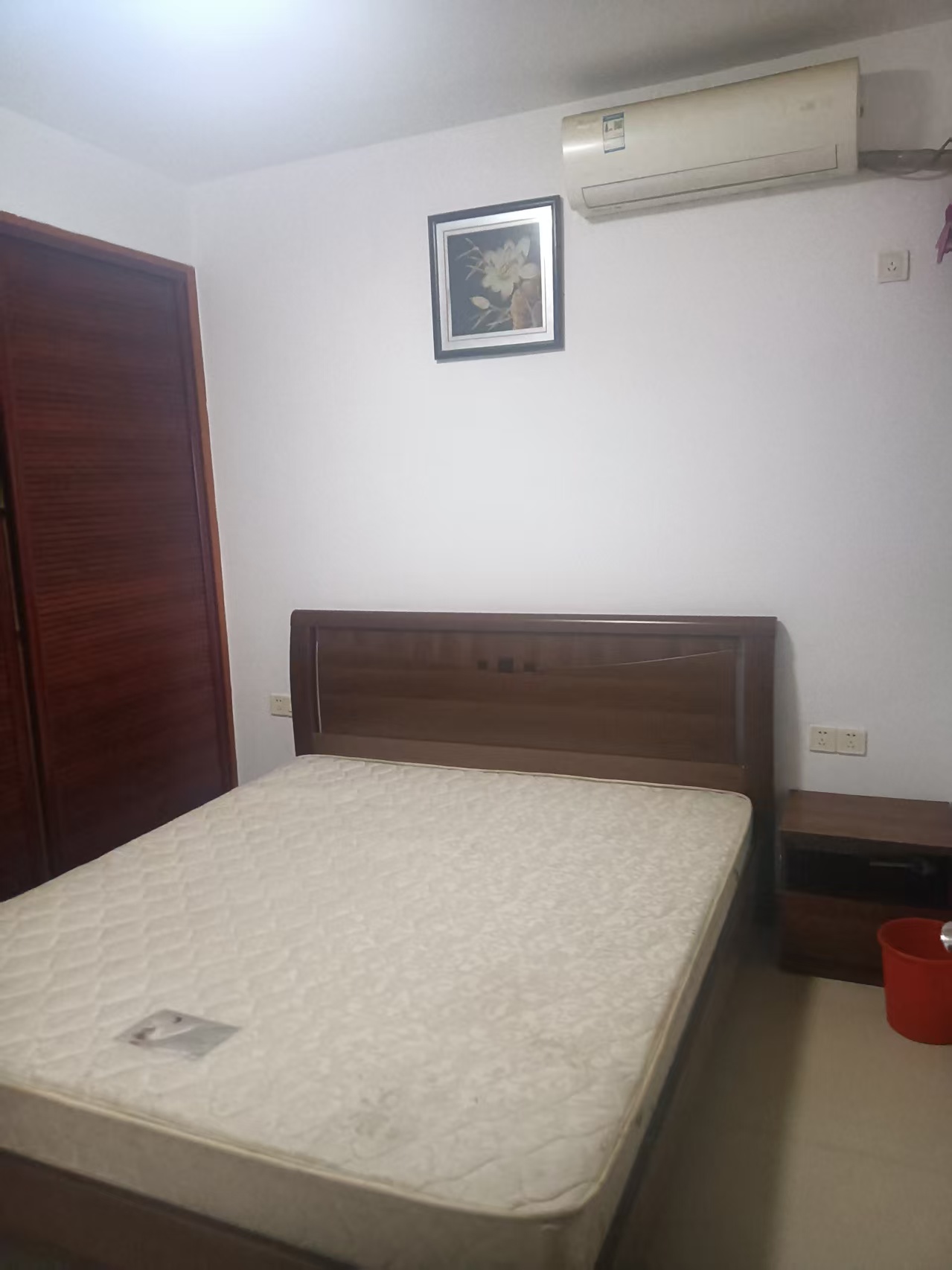 进步亚泰 2室2厅1卫 1500.0元/月 进步亚泰 2室2厅1卫 1500.0元/月室内图