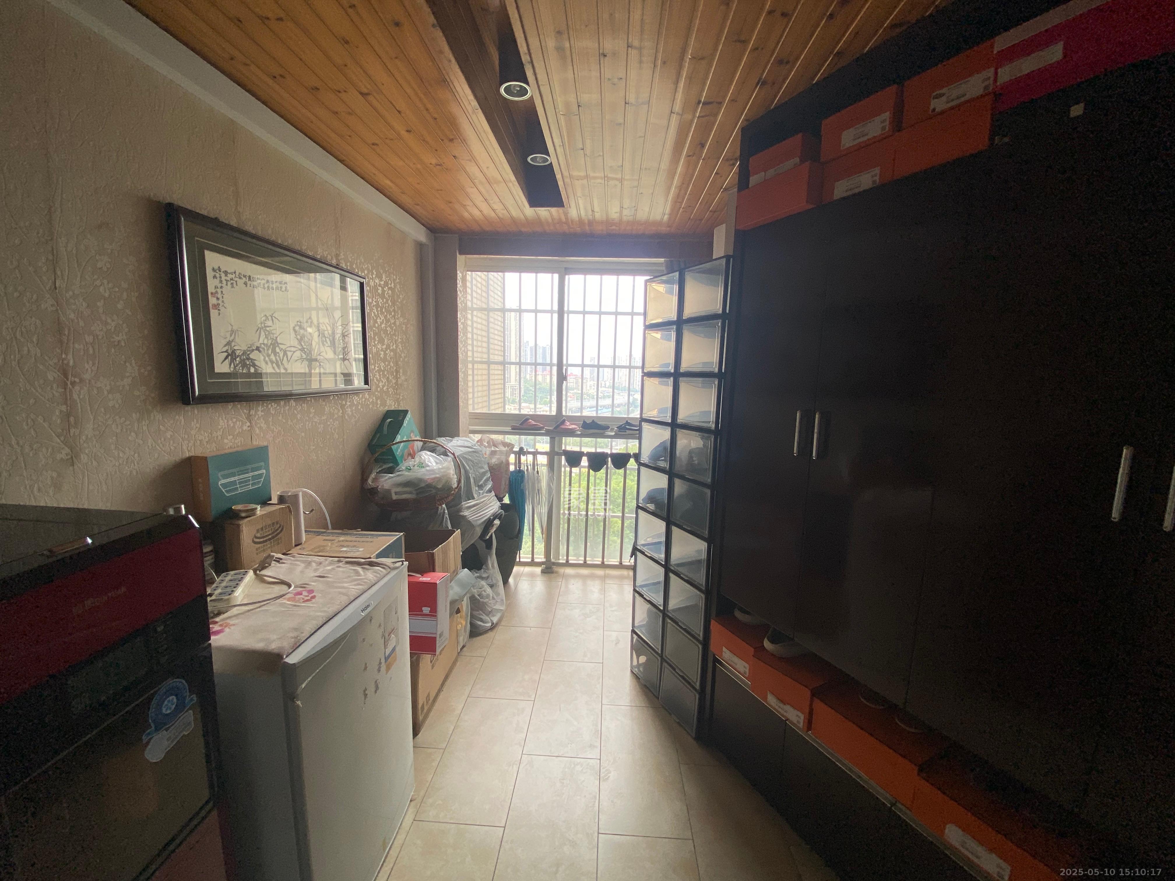 汇城上筑 3室2厅2卫 2900.0元/月 汇城上筑 3室2厅2卫 2900.0元/月室内图