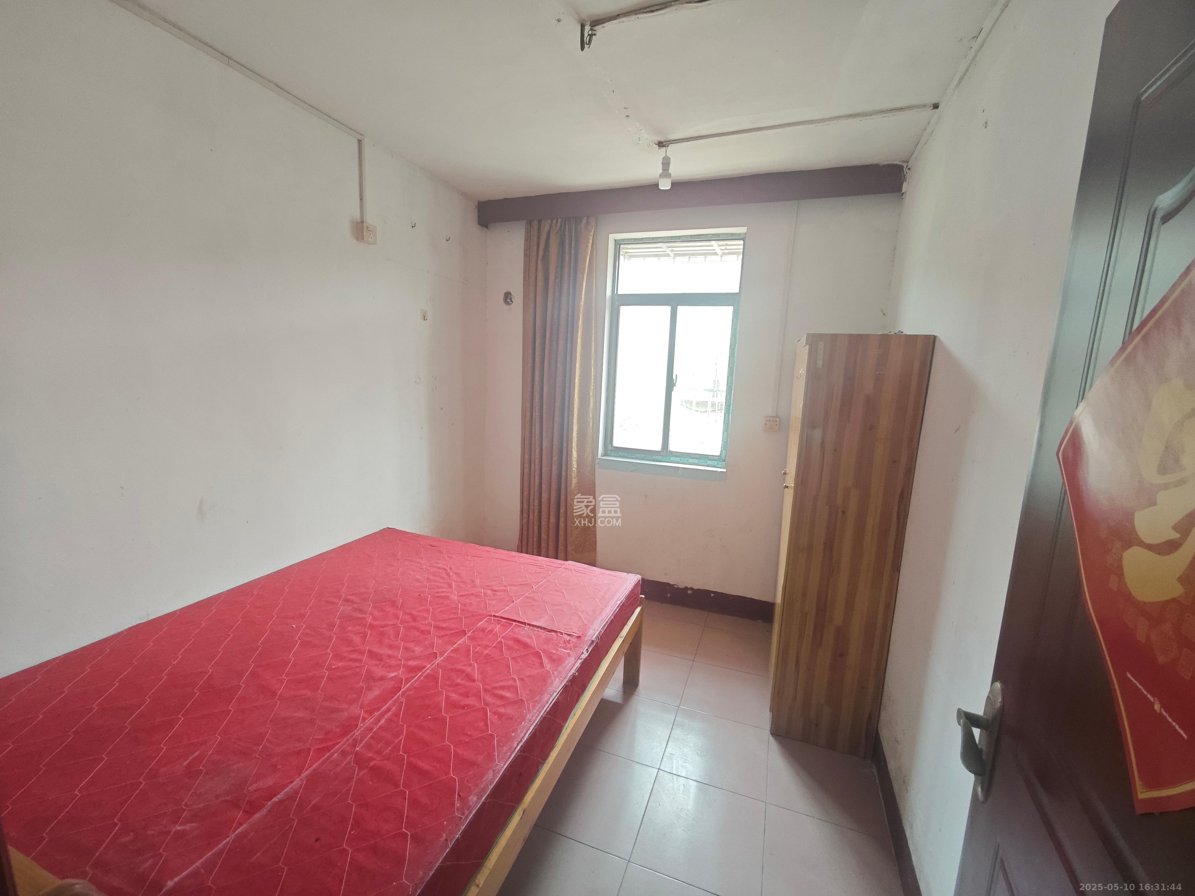 蒋家垅社区 3室2厅1卫 1500.0元/月 蒋家垅社区 3室2厅1卫 1500.0元/月室内图