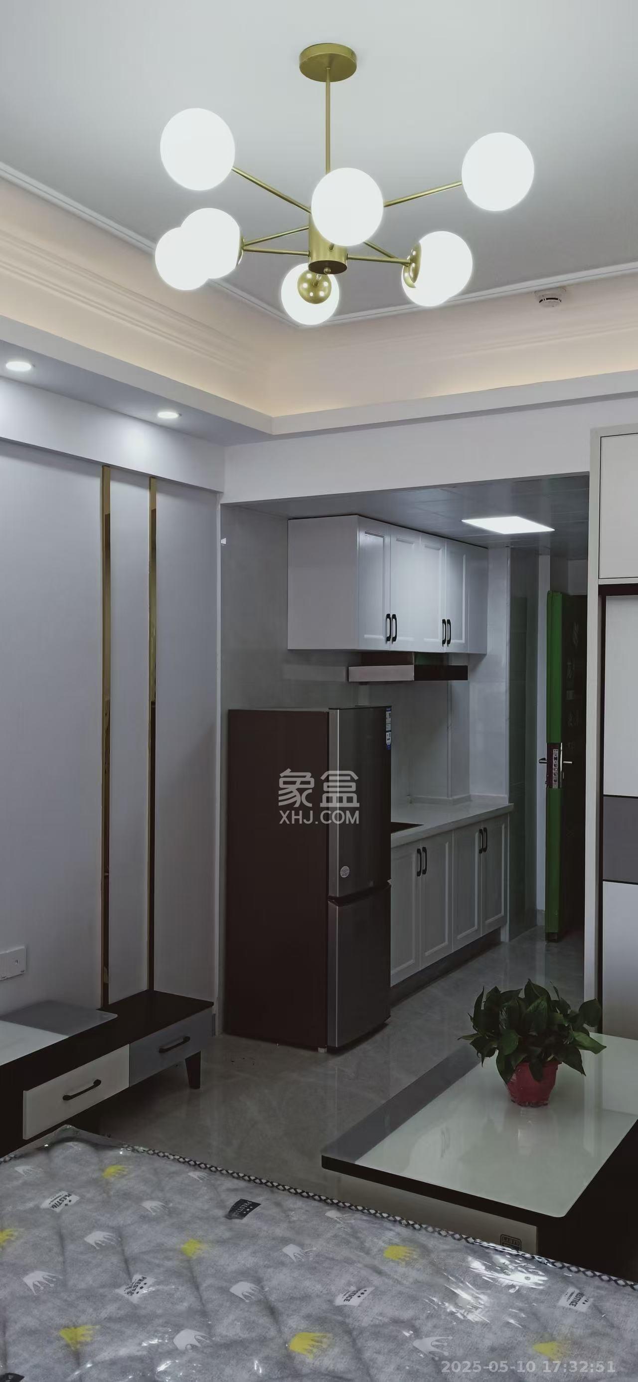 龙湖湘江星座(祺鑫星座公寓) 1室1厅1卫 1400.0元/月 龙湖湘江星座(祺鑫星座公寓) 1室1厅1卫 1400.0元/月室内图