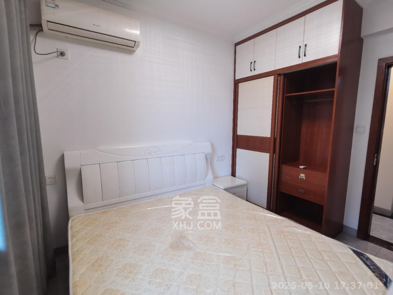 汇一城(汇壹公馆) 1室2厅2卫 2600.0元/月 汇一城(汇壹公馆) 1室2厅2卫 2600.0元/月室内图