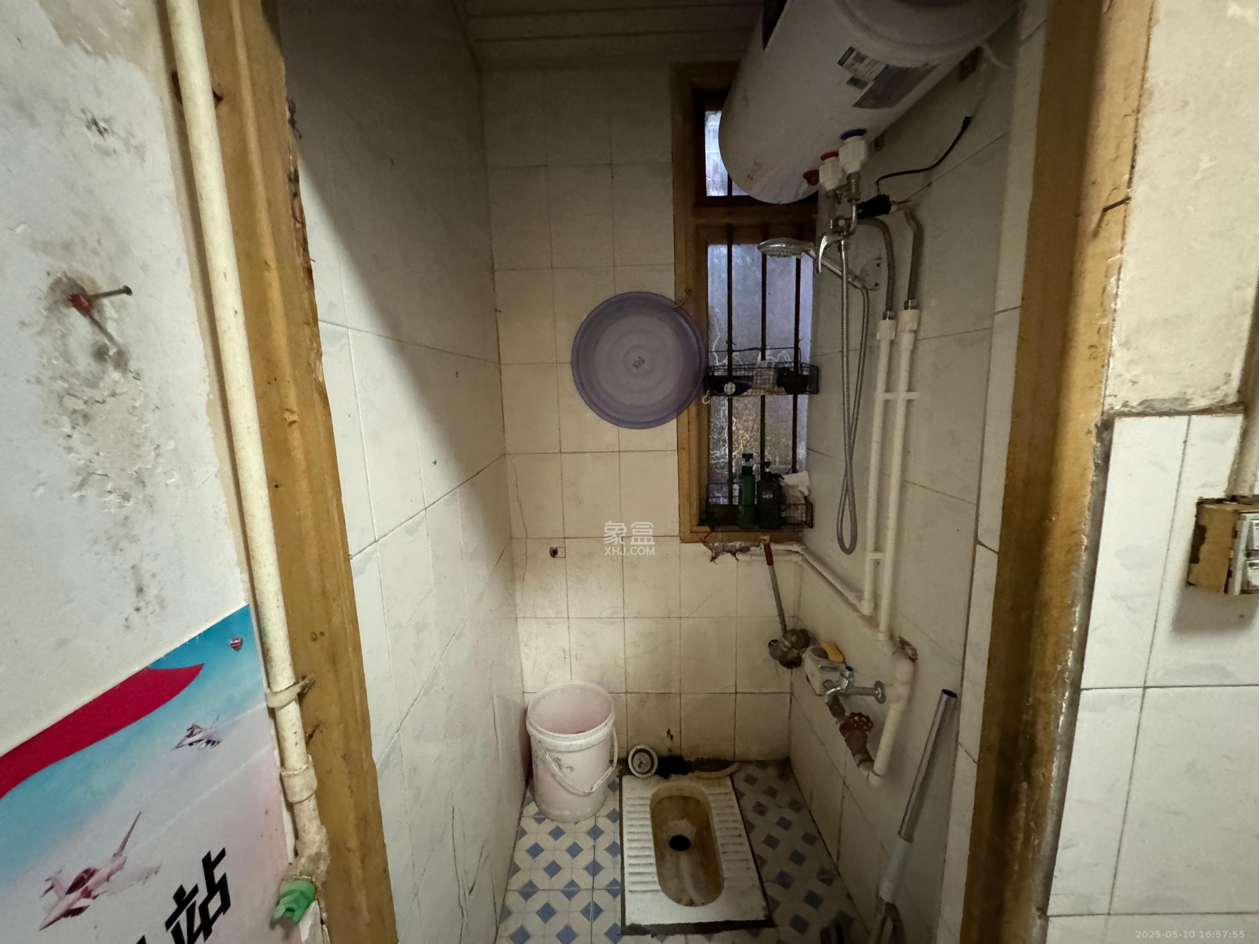 东牌楼街散盘  2室1厅1卫    1500.0元/月 东牌楼街散盘  2室1厅1卫    1500.0元/月室内图