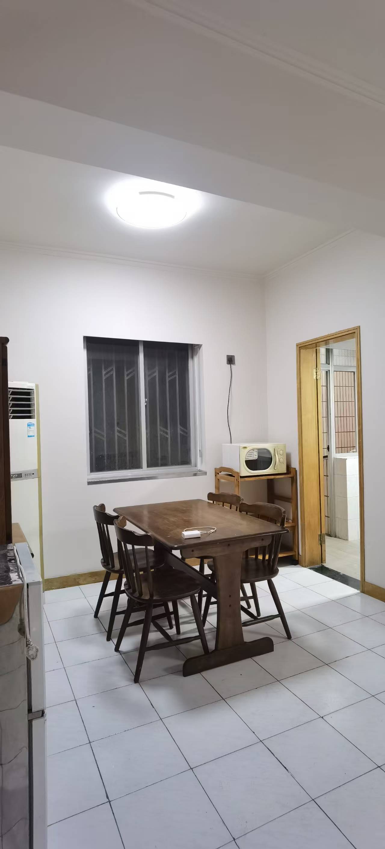 帝晶大厦  2室2厅1卫   2800.00元/月室内图