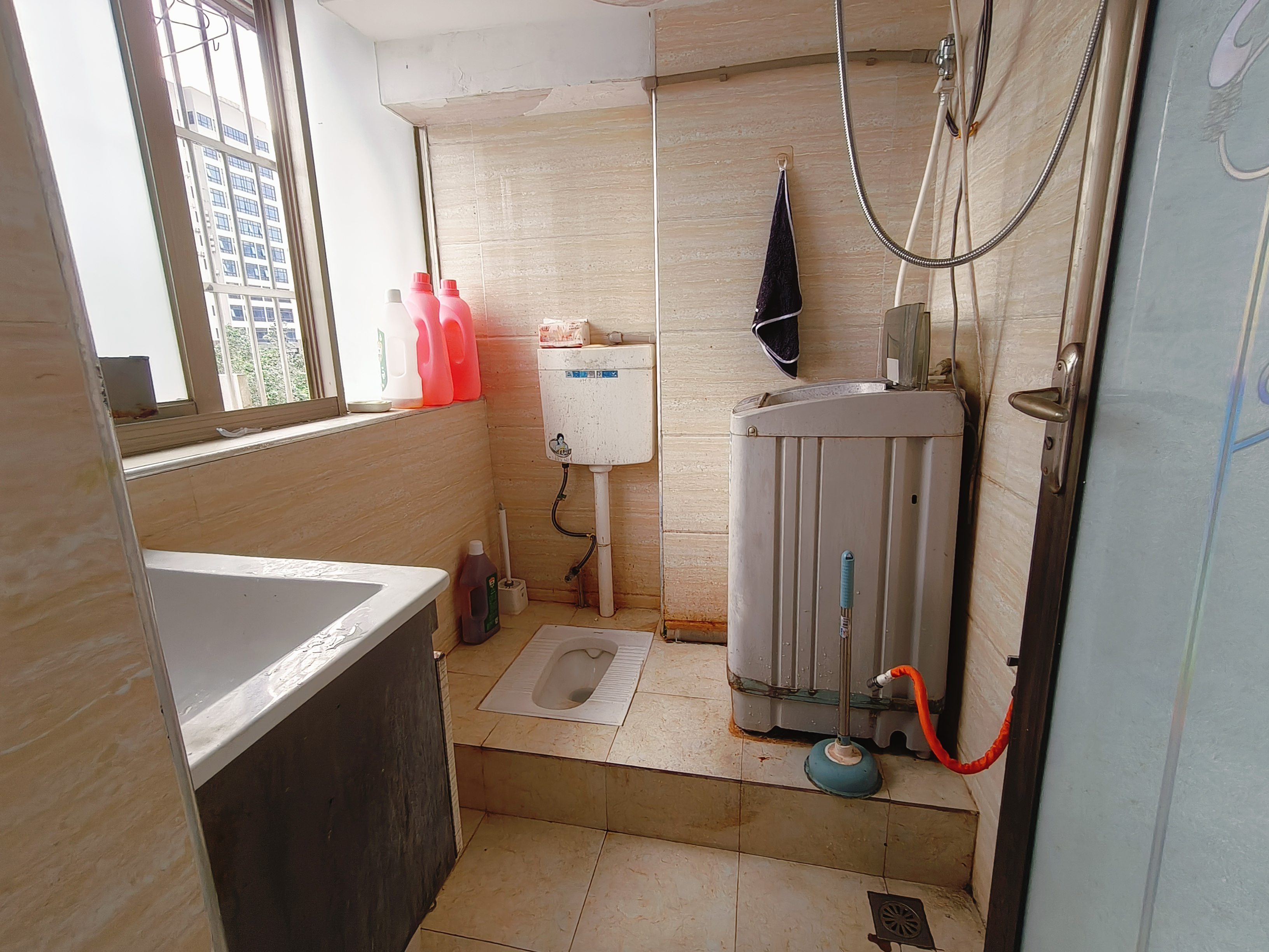 海南国际贸易商务大厦 1室0厅0卫 55.0万 海南国际贸易商务大厦 1室0厅0卫 55.0万户型图