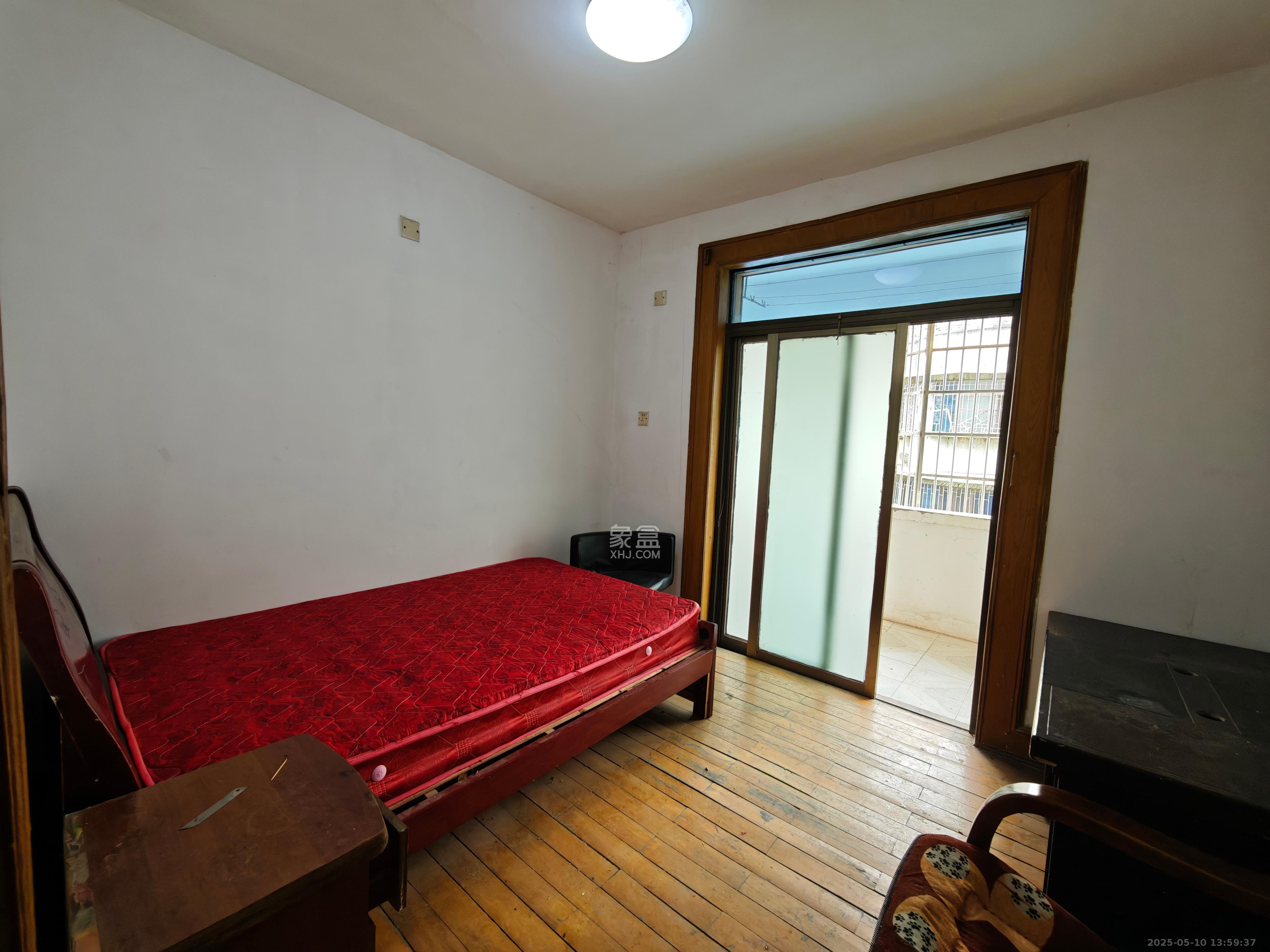 雅泰花园 3室1厅1卫 1500.0元/月 雅泰花园 3室1厅1卫 1500.0元/月室内图