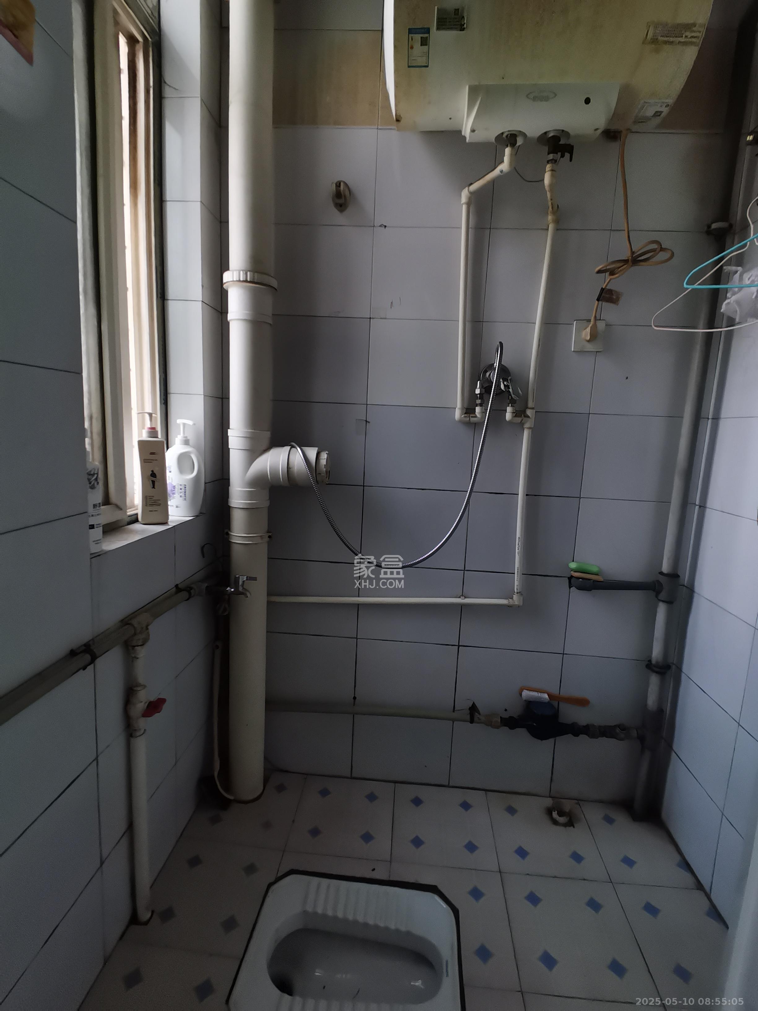 泉塘小区 3室2厅1卫 1200.0元/月 泉塘小区 3室2厅1卫 1200.0元/月室内图