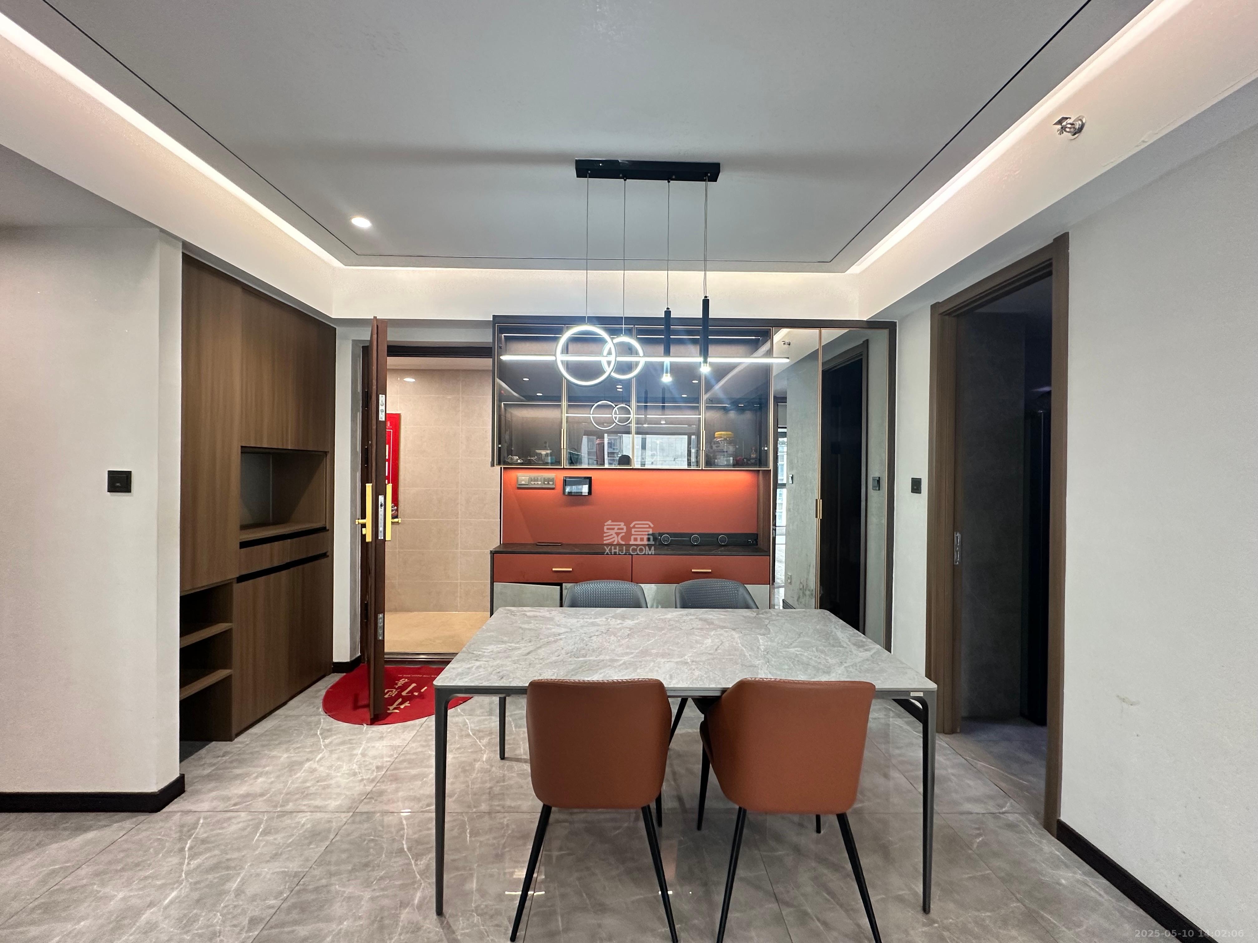 卓越中寰 3室2厅2卫 6200.0元/月 卓越中寰 3室2厅2卫 6200.0元/月室内图