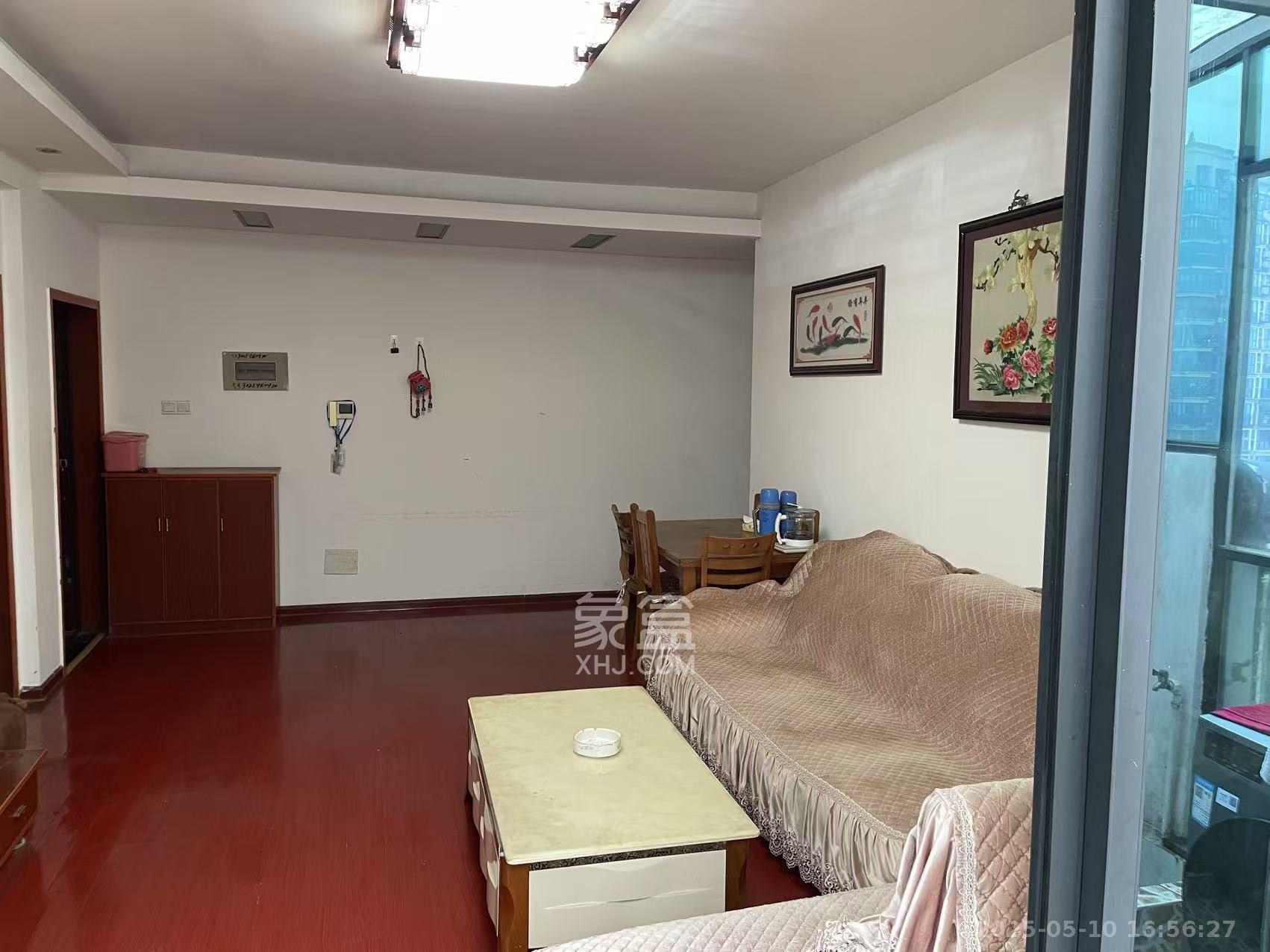 水岸天际(一期、二期) 2室1厅1卫 2000.0元/月 水岸天际(一期、二期) 2室1厅1卫 2000.0元/月室内图