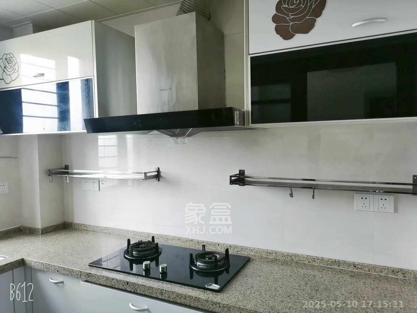 中国铁建梅溪青秀一期  3室2厅1卫   2800.00元/月室内图
