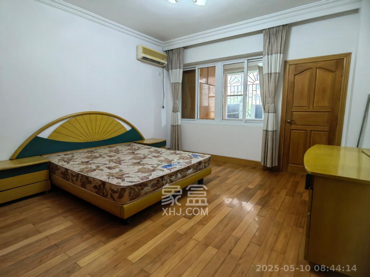 申湘花园 3室2厅2卫 2400.0元/月 申湘花园 3室2厅2卫 2400.0元/月室内图