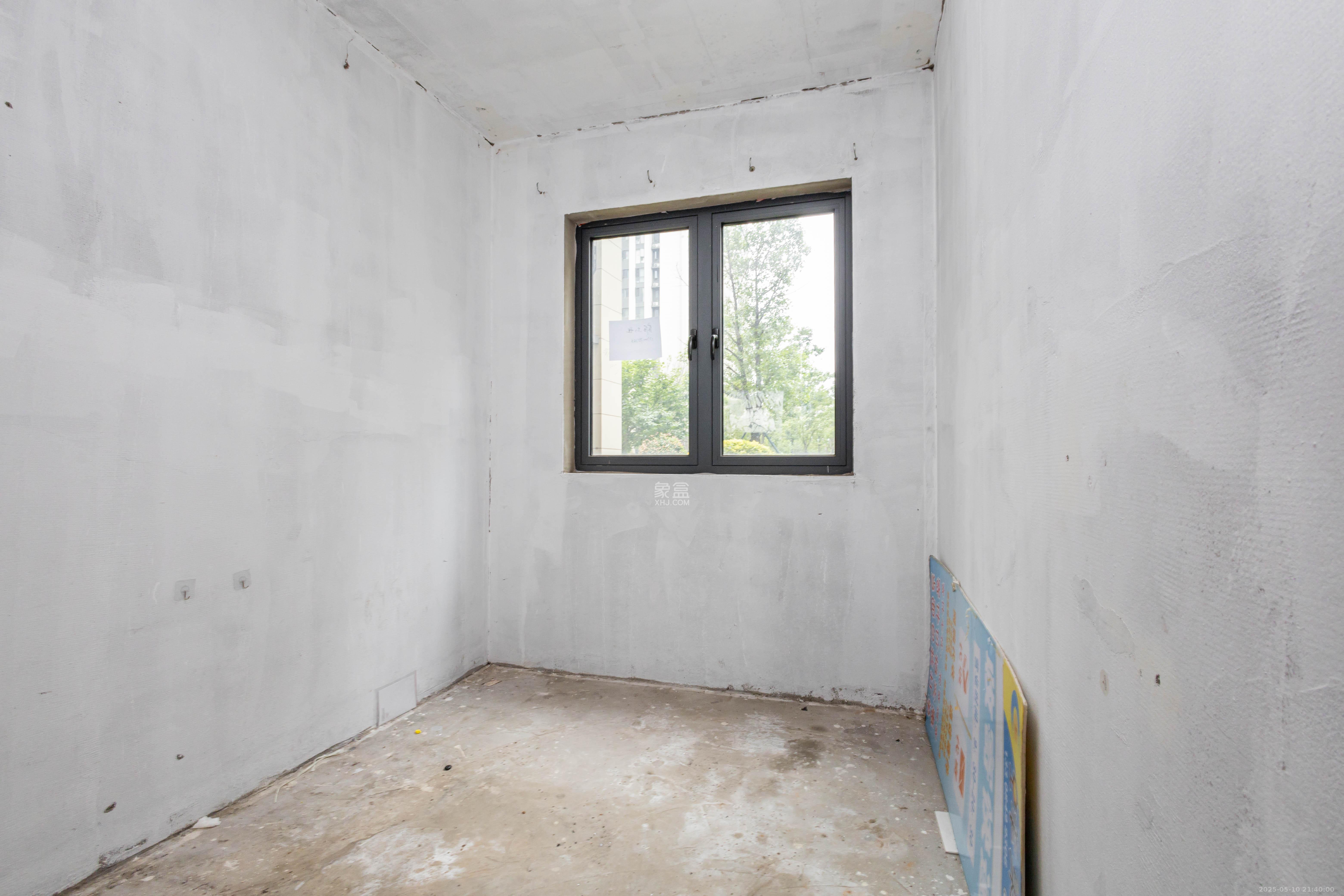 金科景朝集美星宸 3室2厅2卫 65.0万 金科景朝集美星宸 3室2厅2卫 65.0万卧室