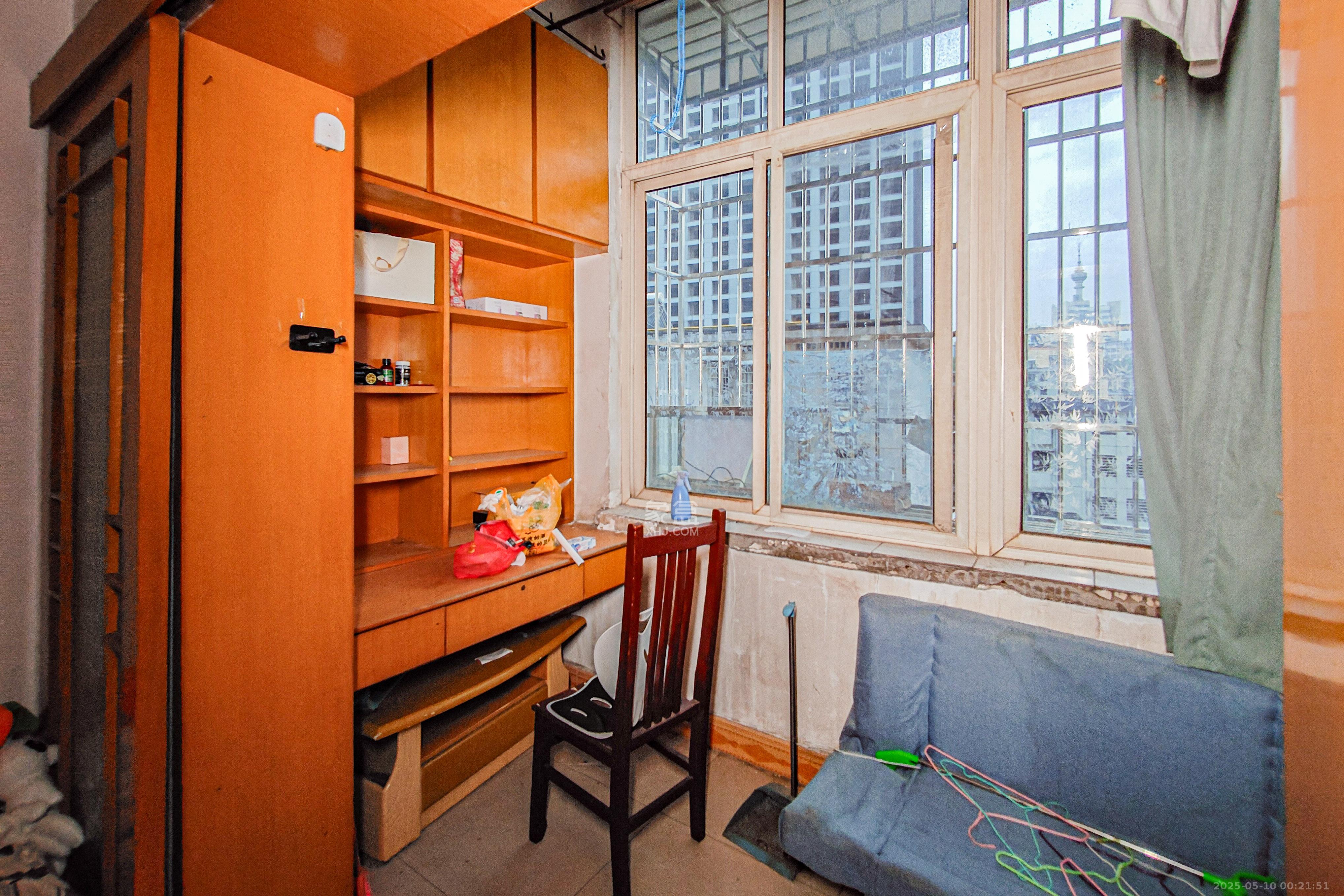 冶金厅宿舍(祝威岗13号) 3室1厅1卫 50.0万 冶金厅宿舍(祝威岗13号) 3室1厅1卫 50.0万阳台