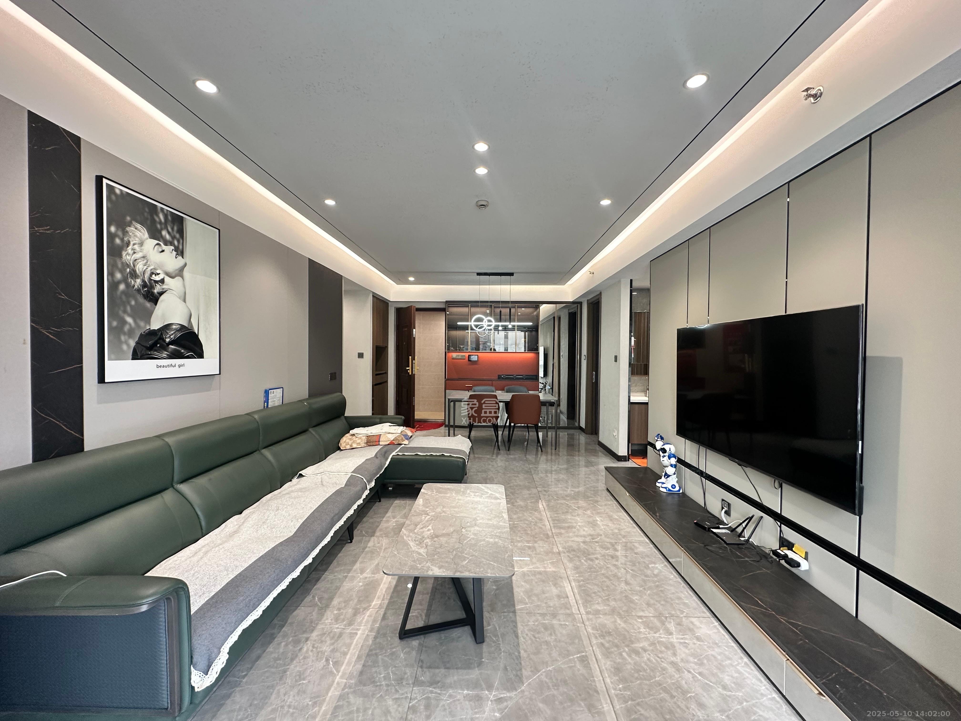 卓越中寰 3室2厅2卫 6200.0元/月 卓越中寰 3室2厅2卫 6200.0元/月室内图