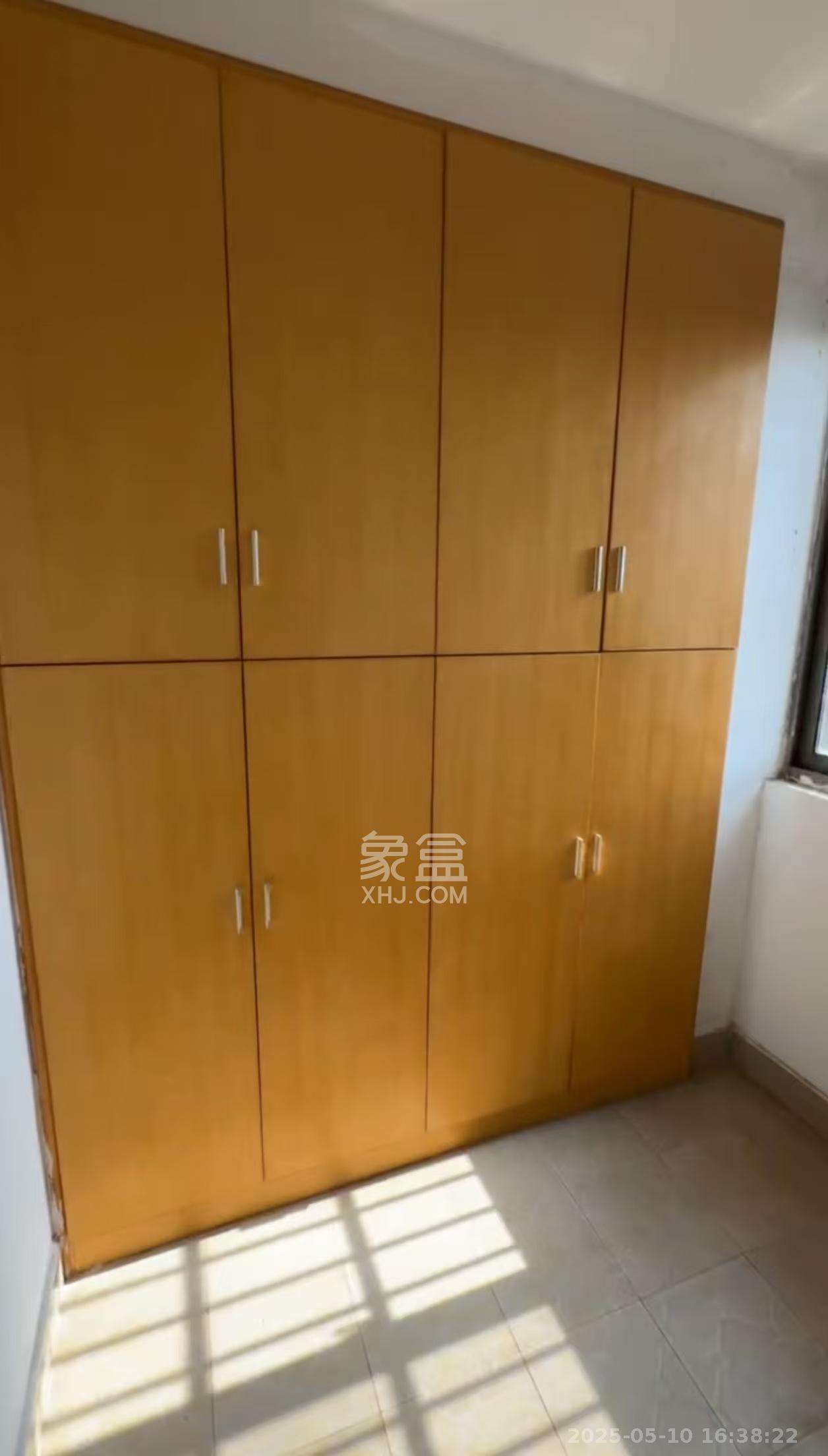 和太坪小区  3室2厅1卫   1600.00元/月室内图