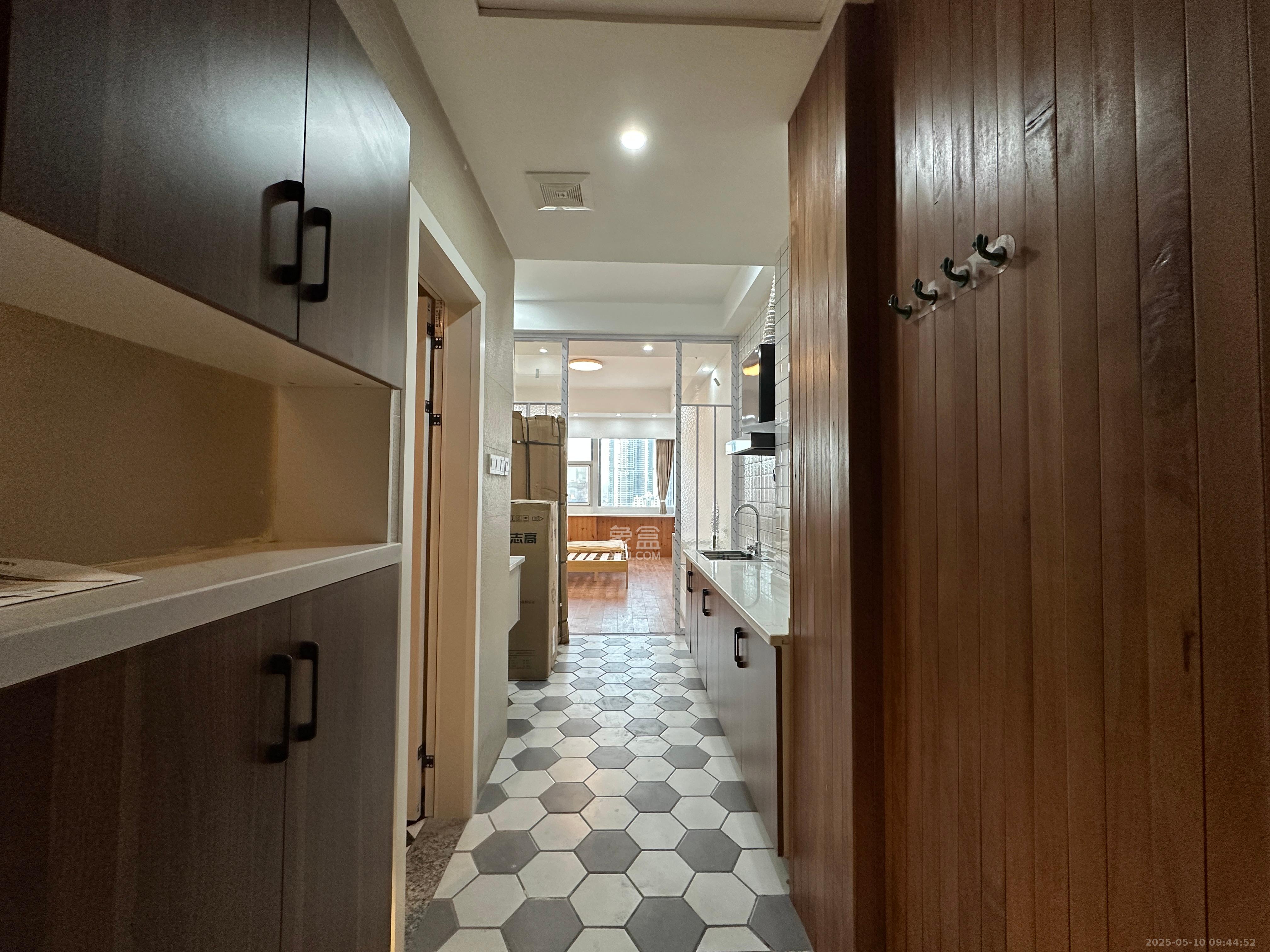 宇成开福广场 0室0厅1卫 1800.0元/月 宇成开福广场 0室0厅1卫 1800.0元/月室内图