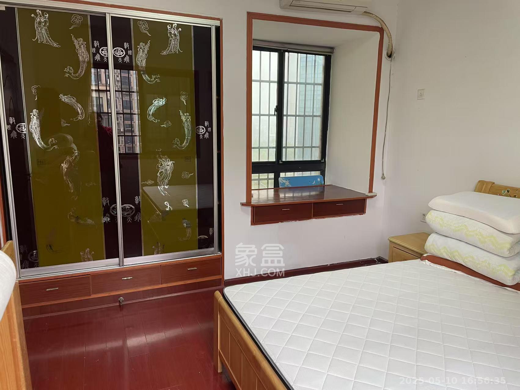 水岸天际(一期、二期) 2室1厅1卫 2000.0元/月 水岸天际(一期、二期) 2室1厅1卫 2000.0元/月室内图