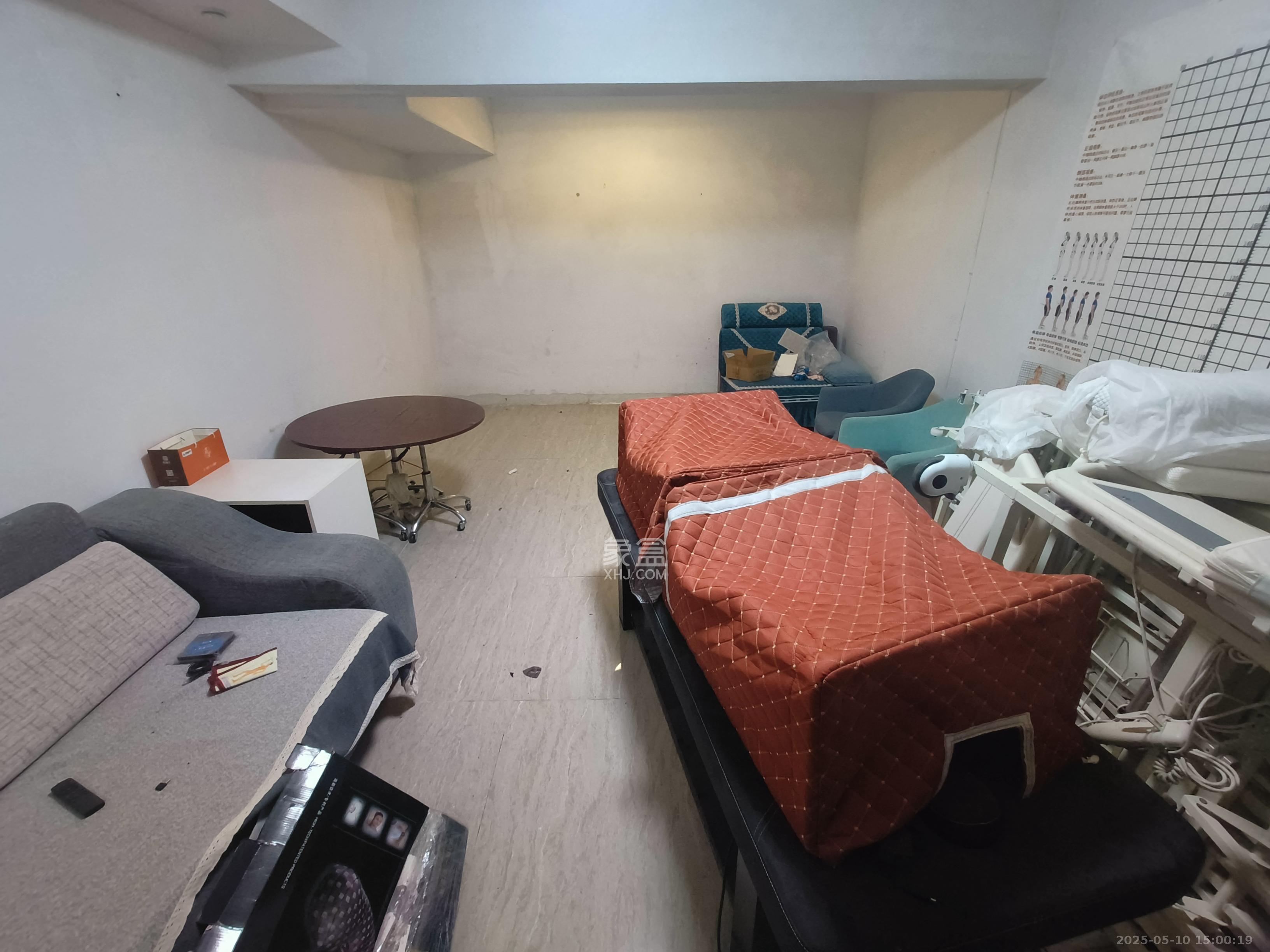 梅溪湖金茂府(金茂广场)(金茂览秀城) 3室2厅1卫 1000.0元/月 梅溪湖金茂府(金茂广场)(金茂览秀城) 3室2厅1卫 1000.0元/月室内图