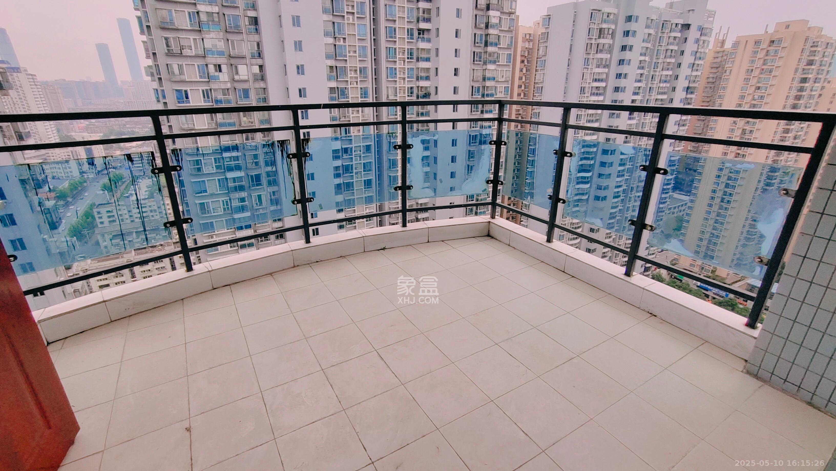 凯乐国际城 3室2厅2卫 4000.0元/月 凯乐国际城 3室2厅2卫 4000.0元/月室内图