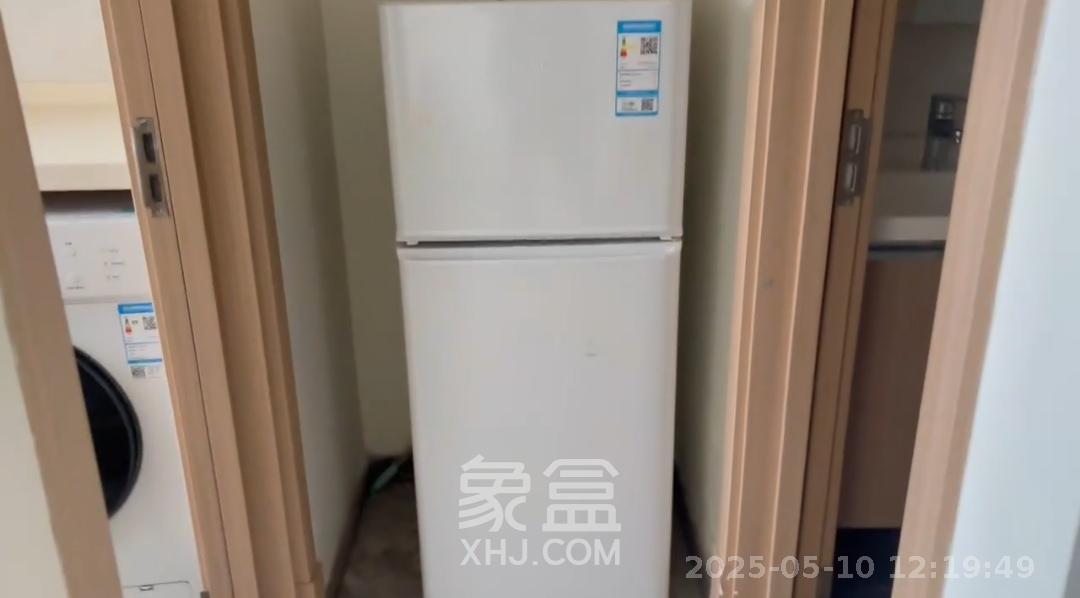 卓越浅水湾  1室0厅0卫   1750.00元/月室内图