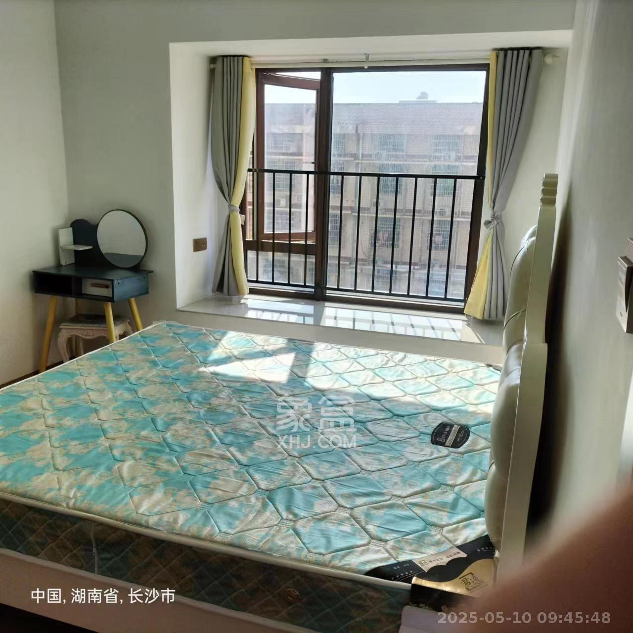 碧桂园星城首府 3室2厅2卫 3000.0元/月 碧桂园星城首府 3室2厅2卫 3000.0元/月室内图