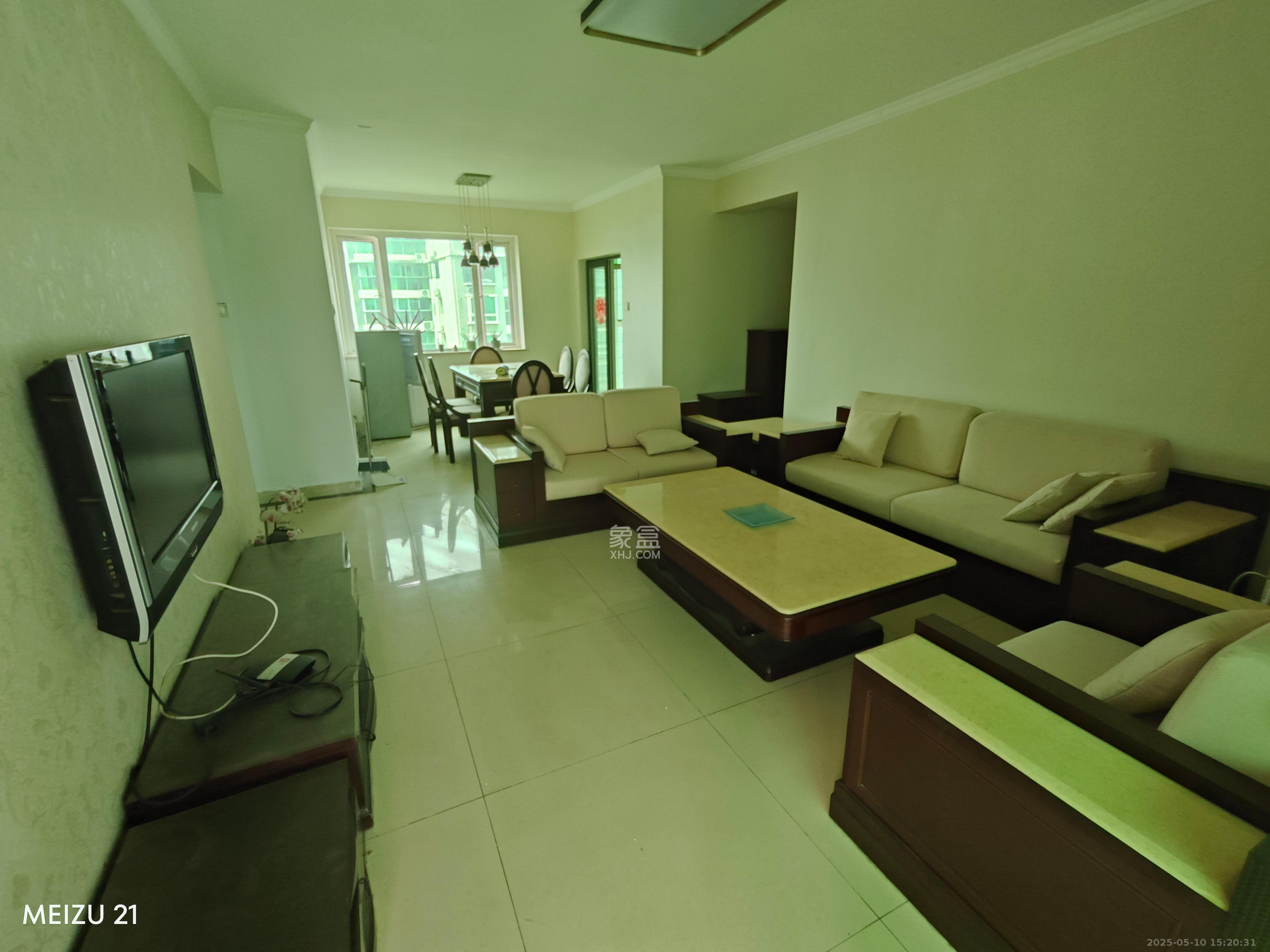 珠江花城一期桂苑  3室2厅2卫    2000.0元/月 珠江花城一期桂苑  3室2厅2卫    2000.0元/月室内图