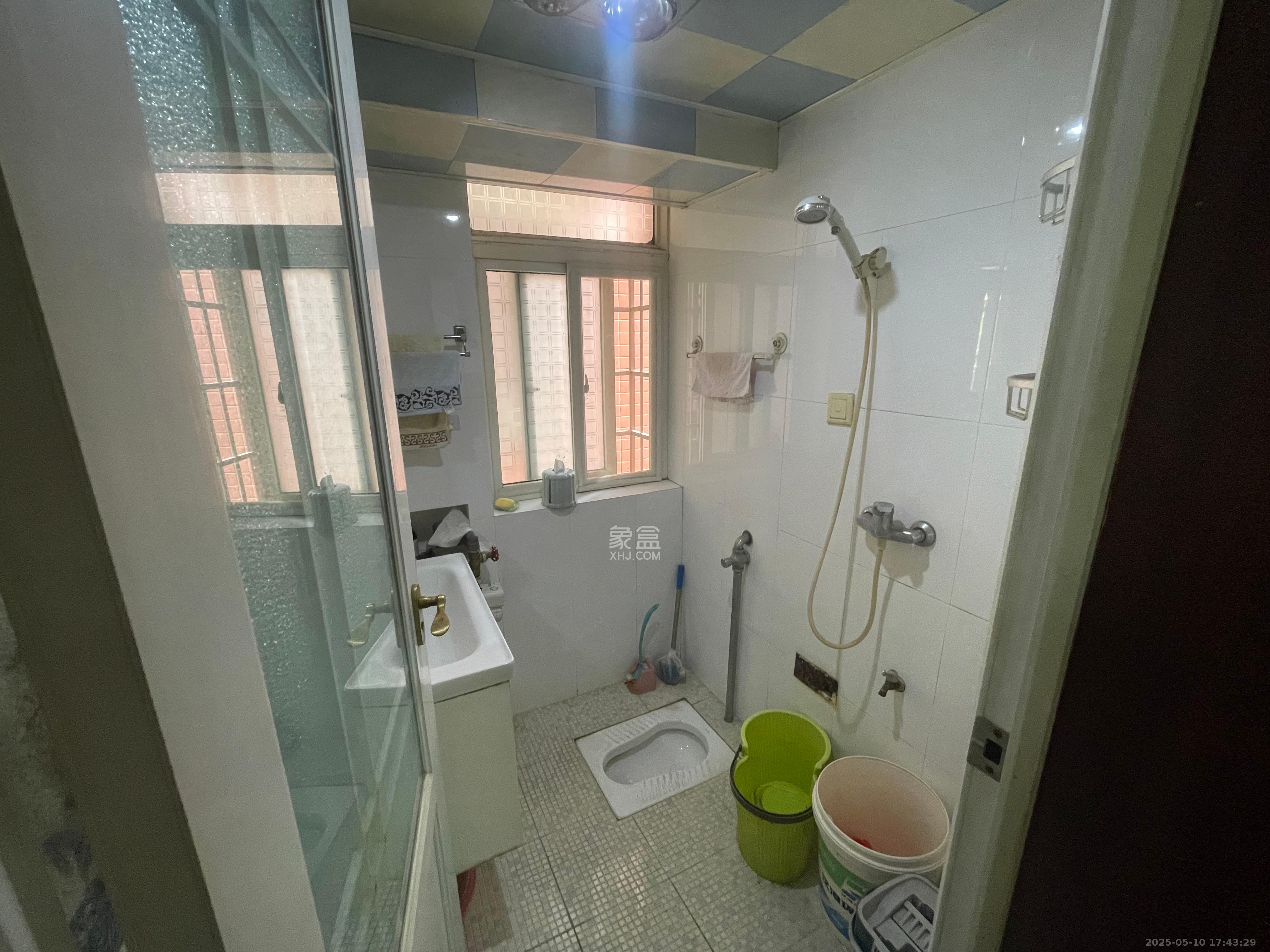 锦绣家园 3室2厅2卫 2200.0元/月 锦绣家园 3室2厅2卫 2200.0元/月室内图