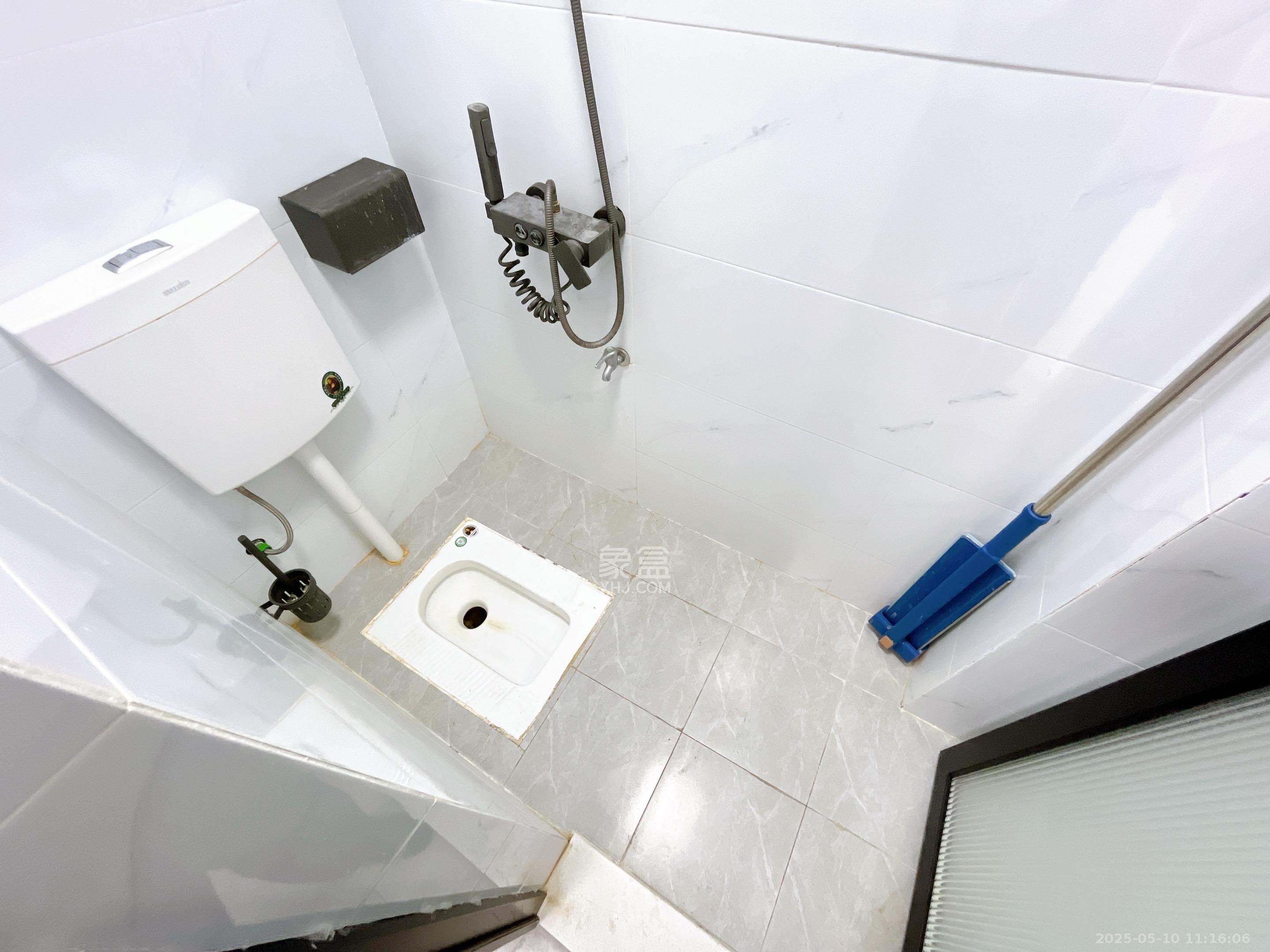 新奥大厦 1室1厅1卫 2000.0元/月 新奥大厦 1室1厅1卫 2000.0元/月室内图