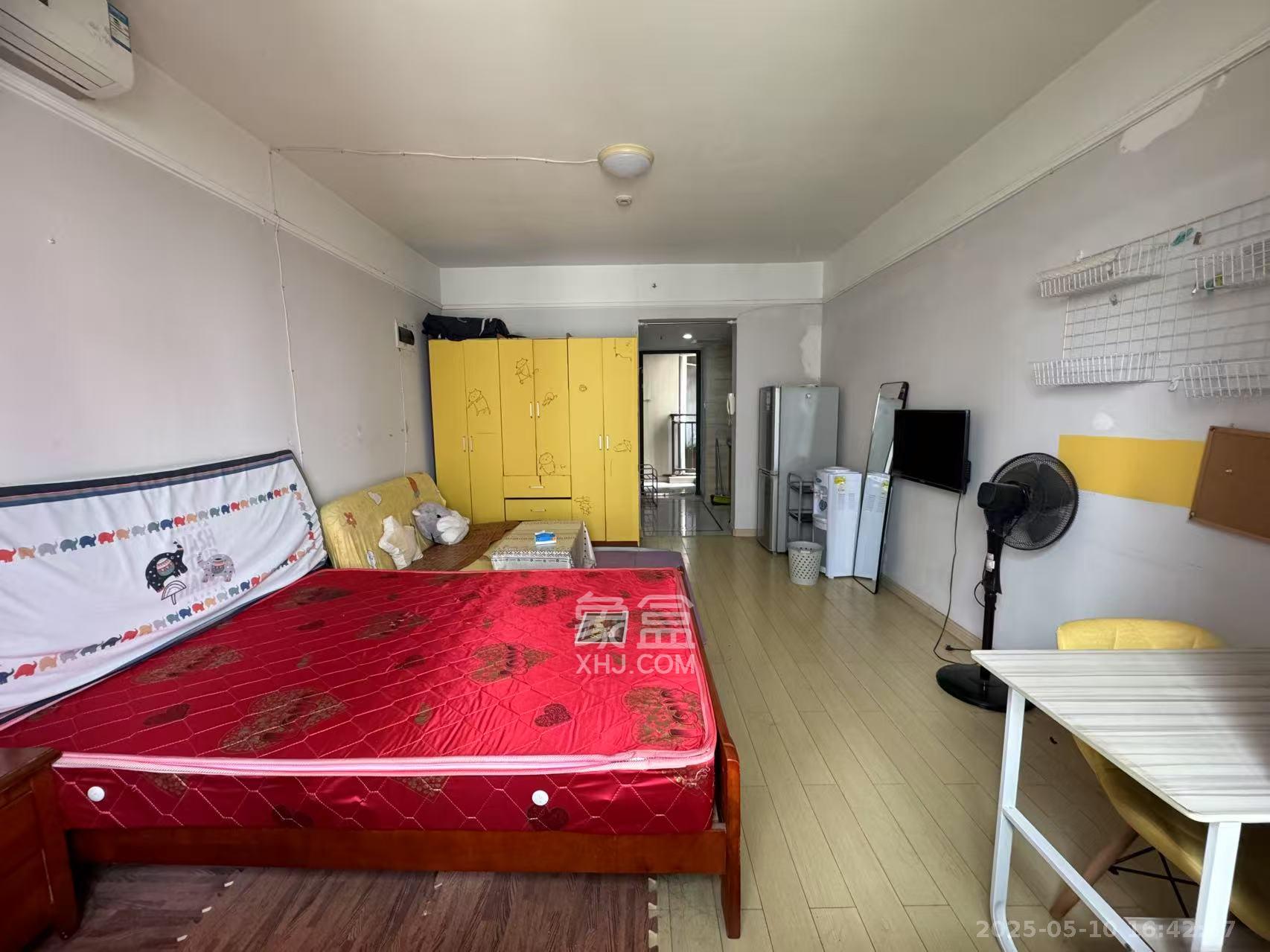 万科城 1室1厅1卫 1100.0元/月 万科城 1室1厅1卫 1100.0元/月室内图