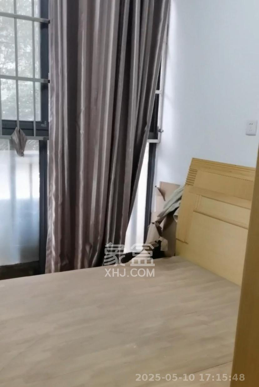 中信文化广场(中信新城二期) 3室2厅1卫 2200.0元/月 中信文化广场(中信新城二期) 3室2厅1卫 2200.0元/月室内图