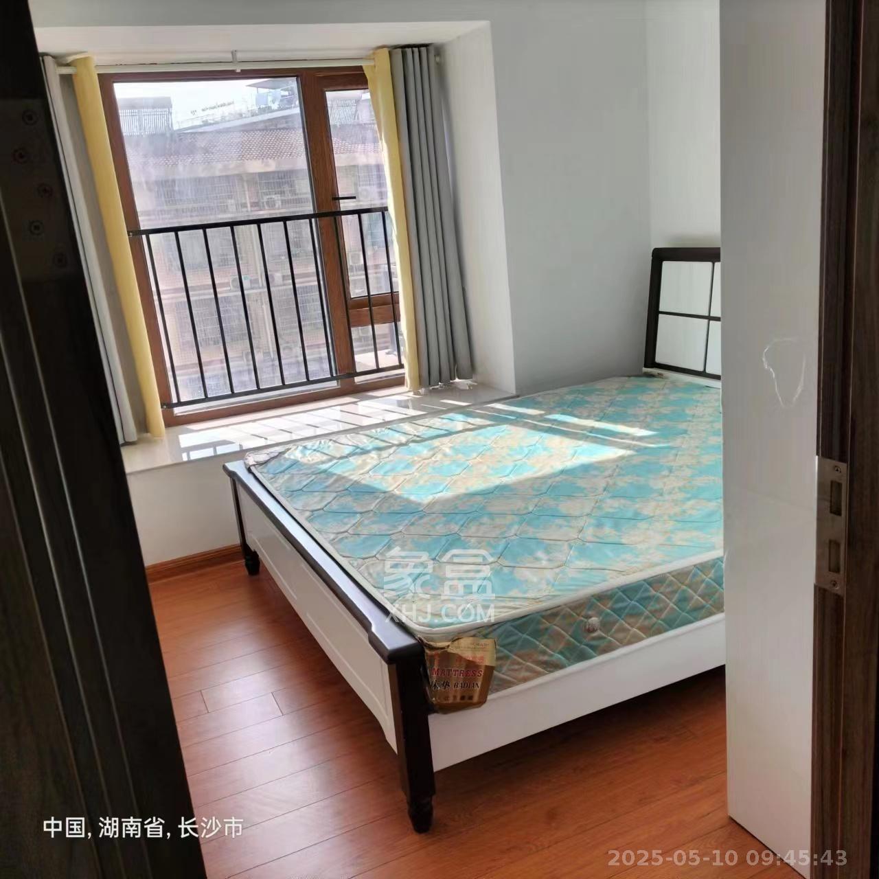 碧桂园星城首府 3室2厅2卫 3000.0元/月 碧桂园星城首府 3室2厅2卫 3000.0元/月室内图