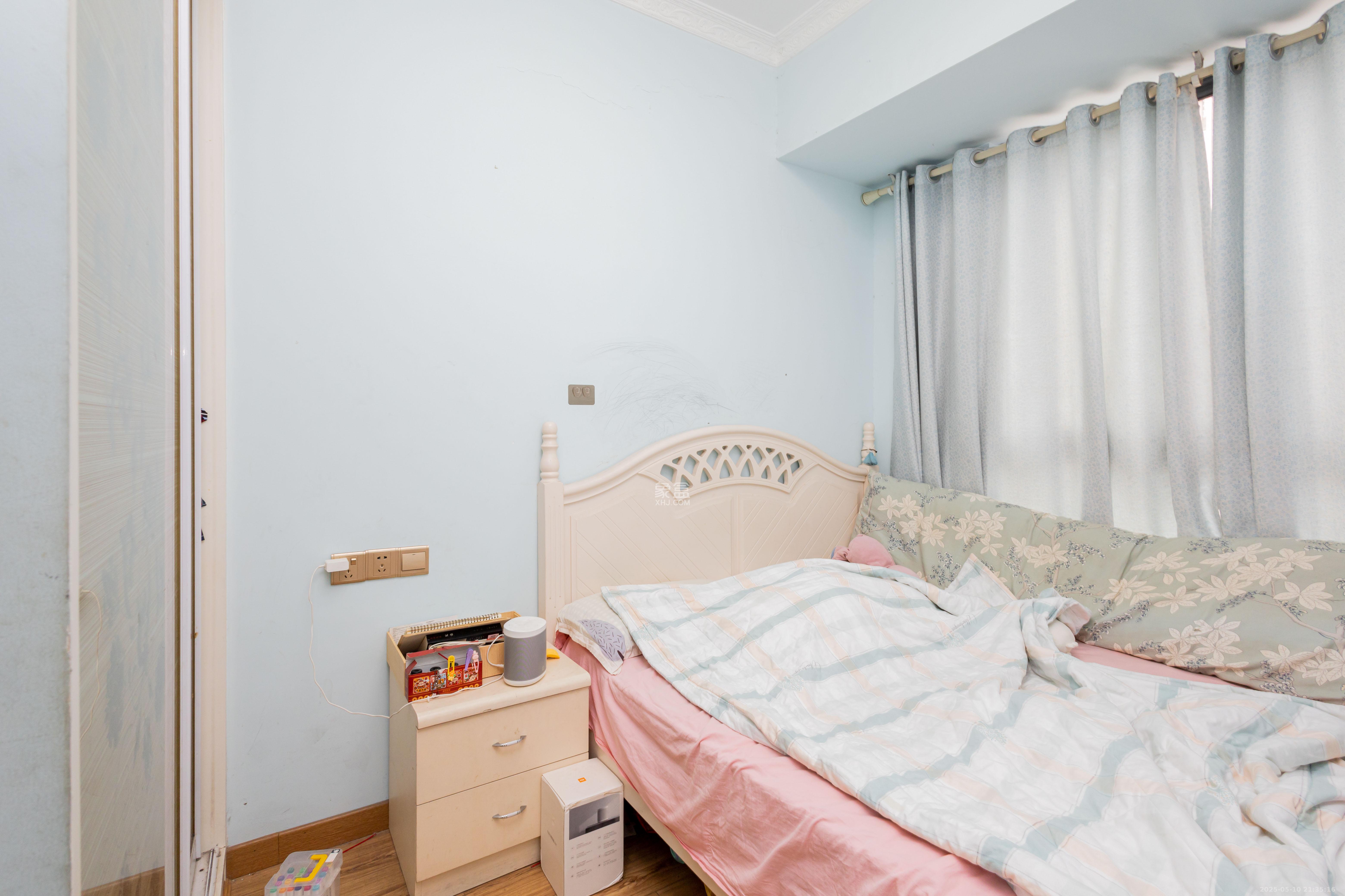 海德公园  4室2厅1卫    76.8万 海德公园  4室2厅1卫    76.8万卧室