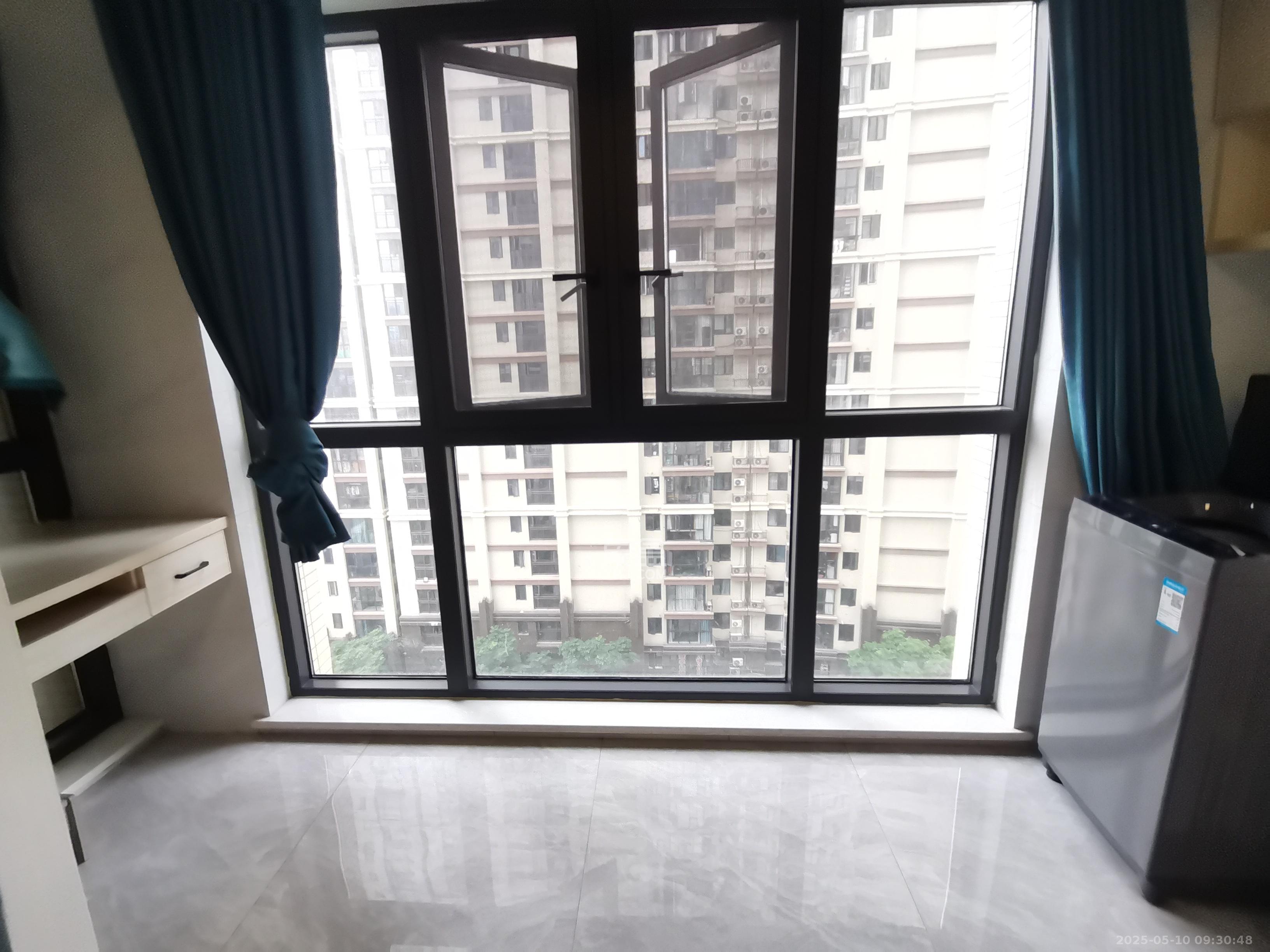 惟泽园 2室2厅1卫 2400.0元/月 惟泽园 2室2厅1卫 2400.0元/月室内图