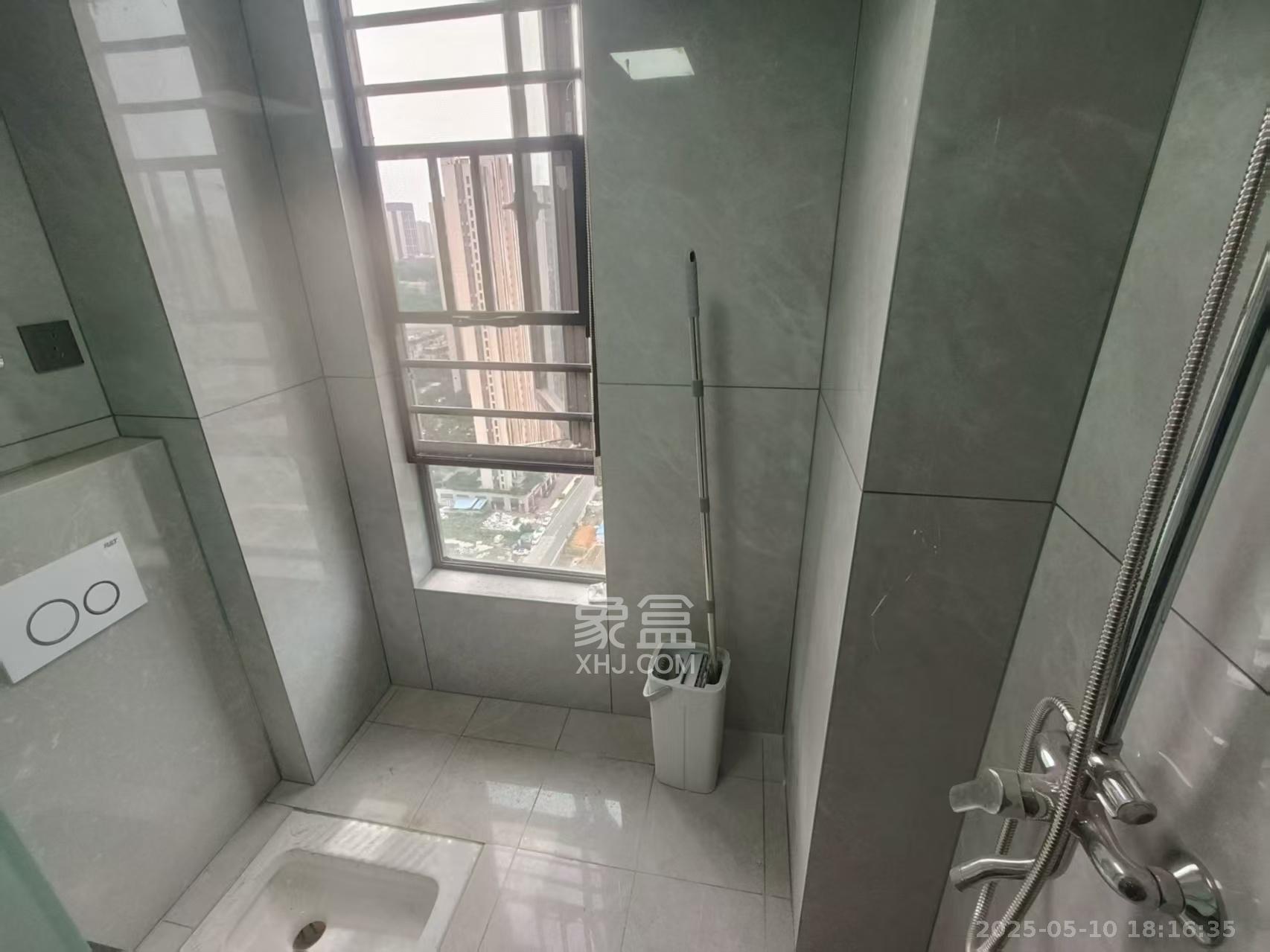 佳兆业云顶都汇 1室1厅1卫 1500.0元/月 佳兆业云顶都汇 1室1厅1卫 1500.0元/月室内图