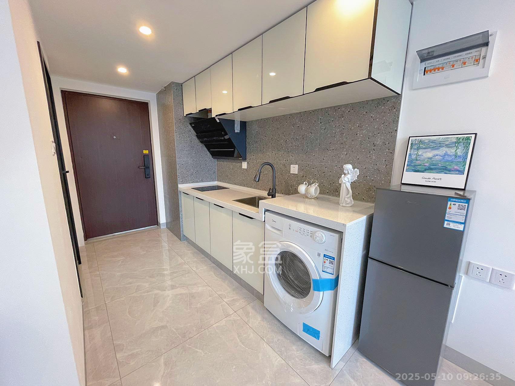 佳兆业云顶都汇 2室1厅1卫 2200.0元/月 佳兆业云顶都汇 2室1厅1卫 2200.0元/月室内图