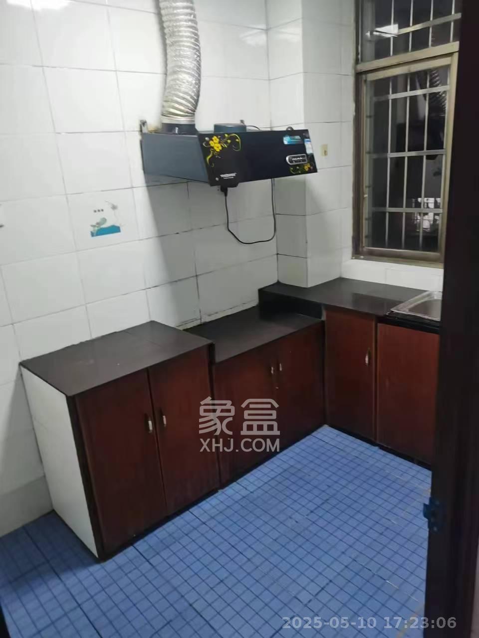 黄鹤小区2片  2室2厅1卫   1500.00元/月室内图