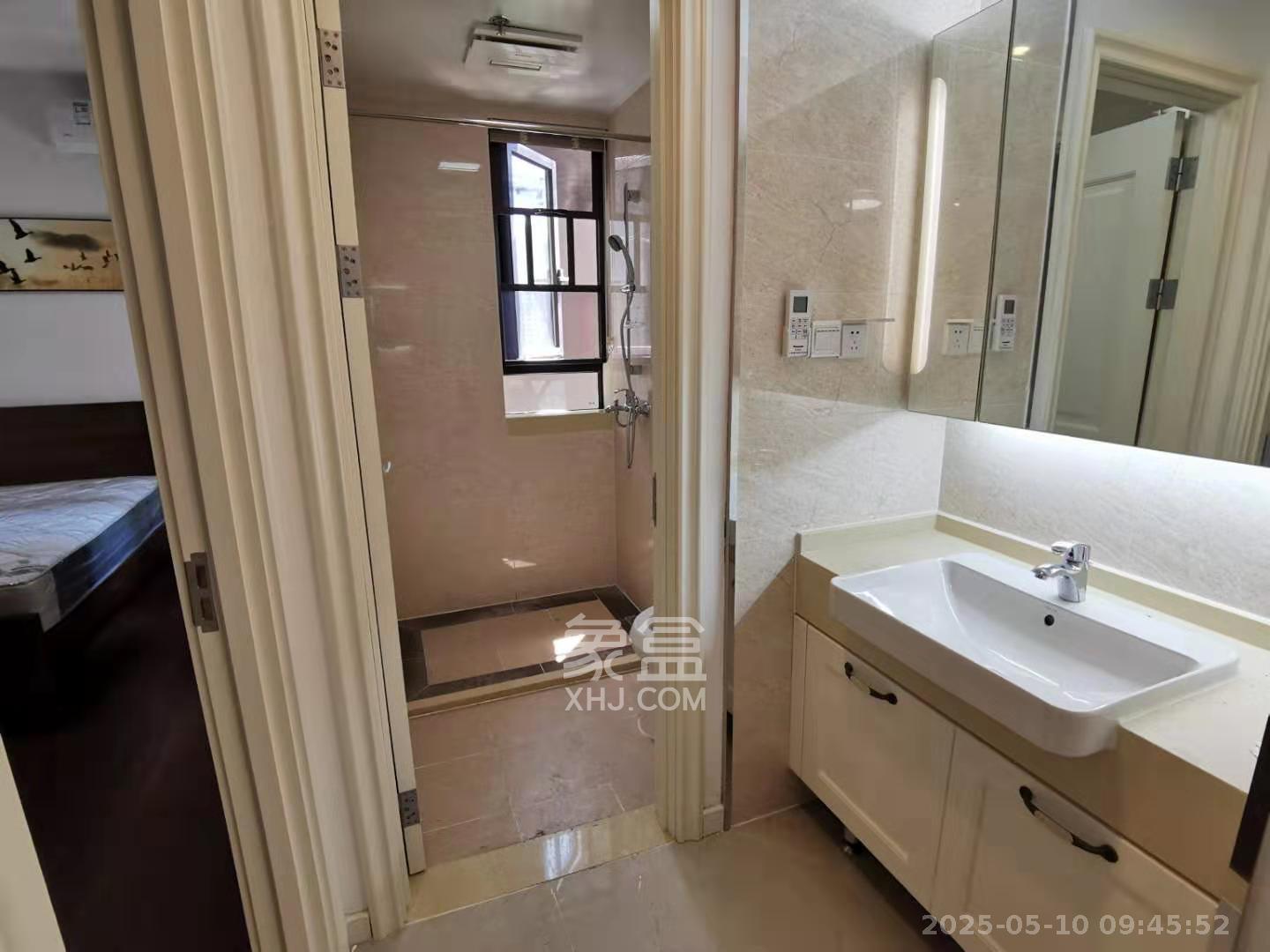 万科里金域国际 3室2厅2卫 4300.0元/月 万科里金域国际 3室2厅2卫 4300.0元/月室内图