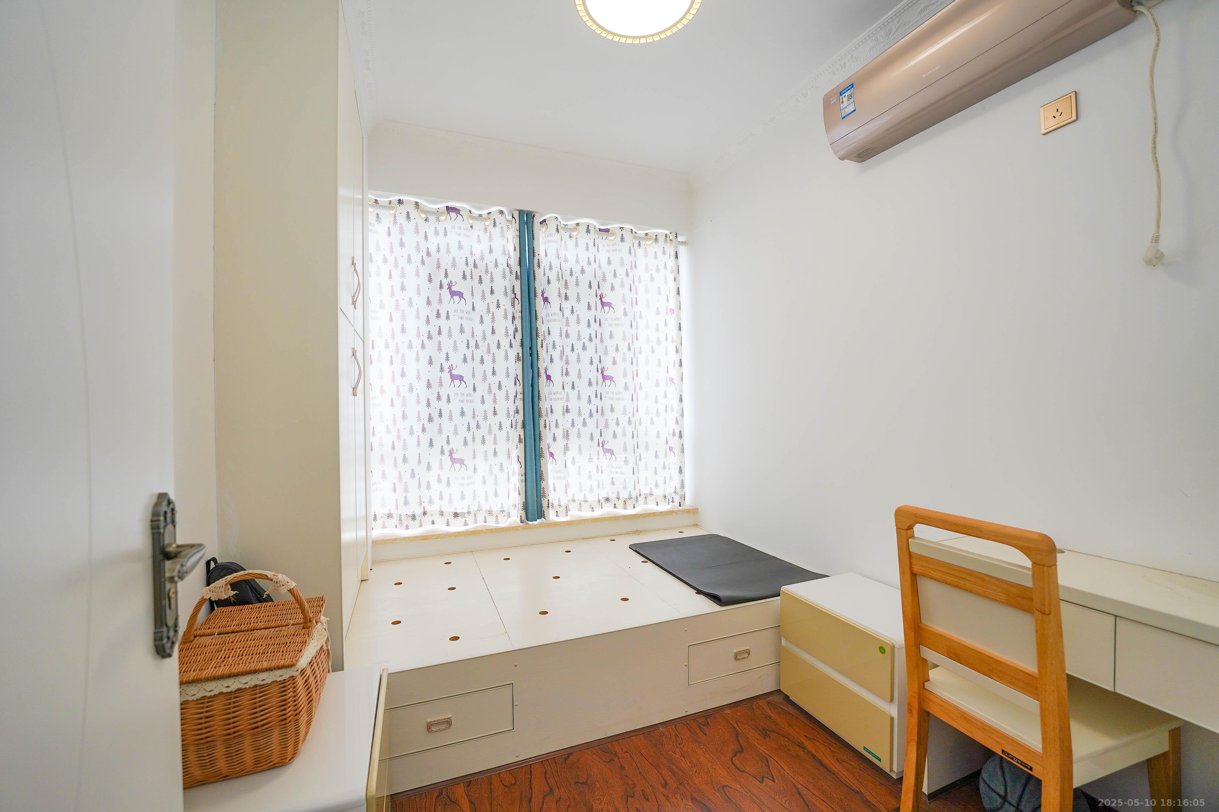 五矿万境蓝山 3室2厅1卫 108.0万 五矿万境蓝山 3室2厅1卫 108.0万卧室