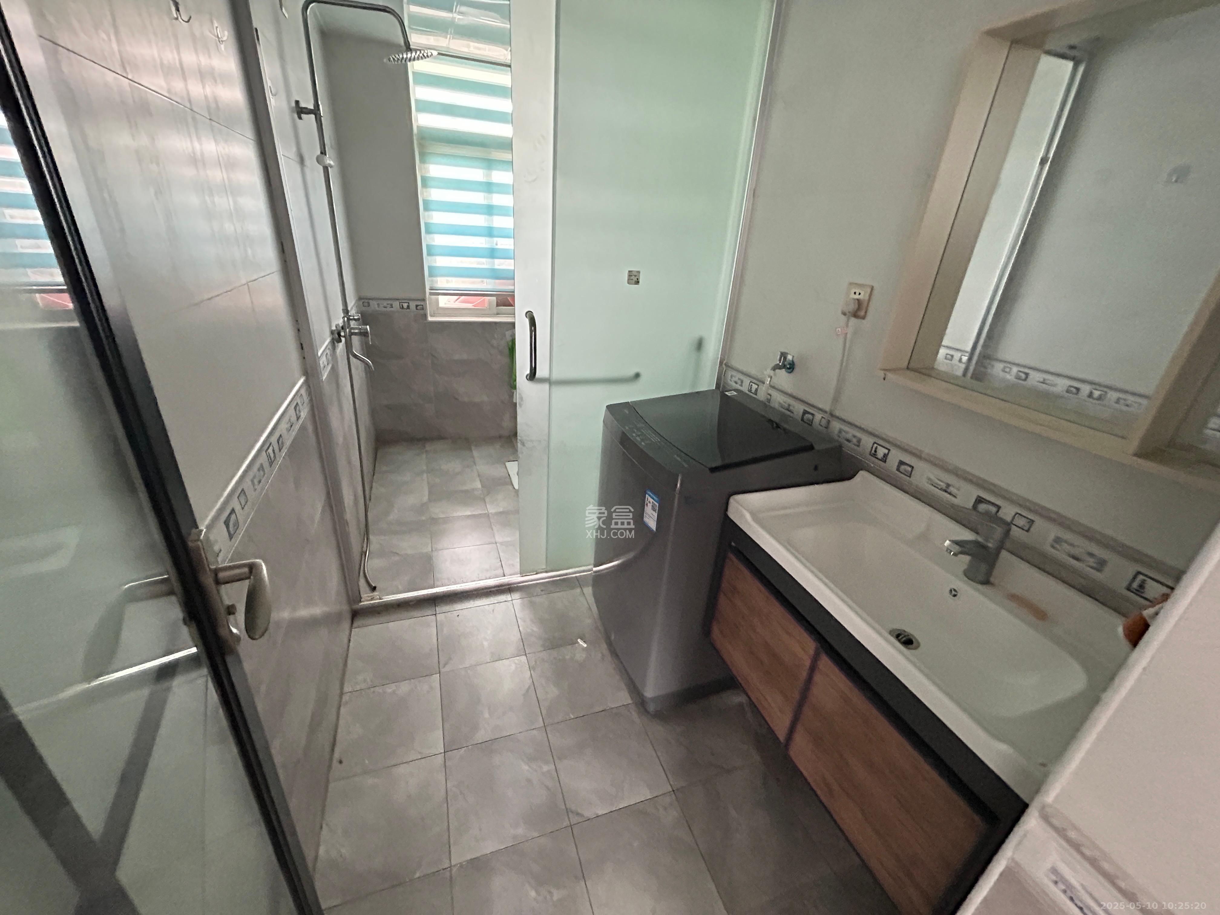 凯富漫城  4室2厅2卫    1800.0元/月 凯富漫城  4室2厅2卫    1800.0元/月室内图