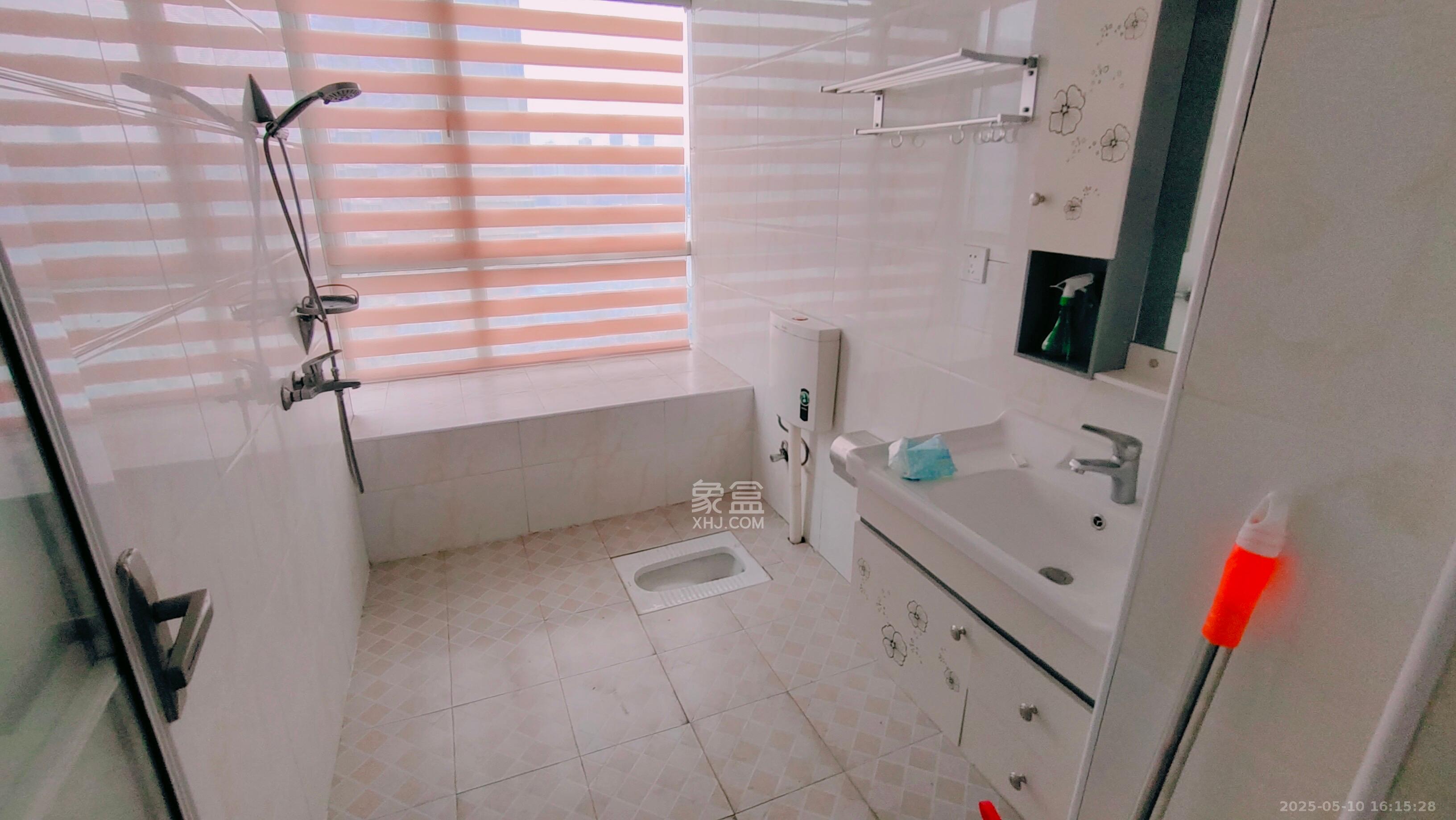 凯乐国际城 3室2厅2卫 4000.0元/月 凯乐国际城 3室2厅2卫 4000.0元/月室内图