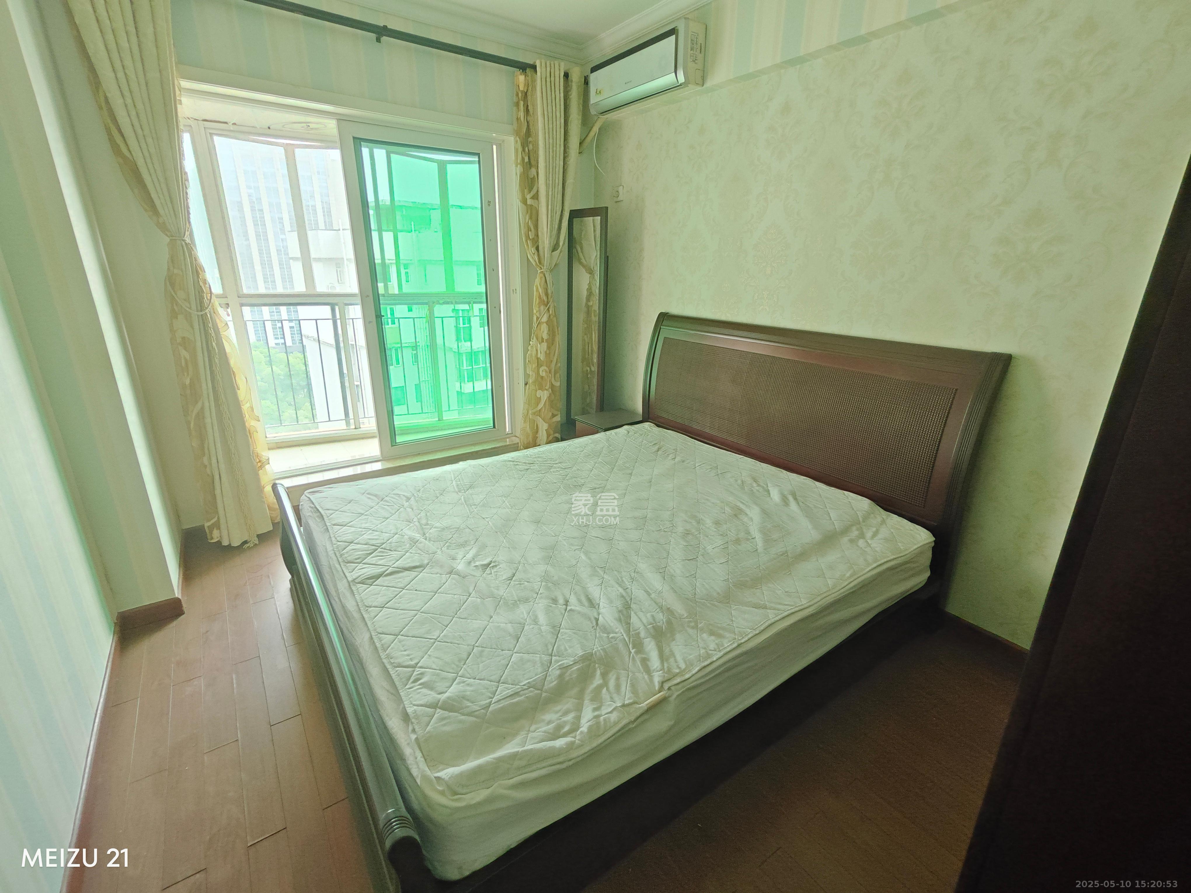 珠江花城一期桂苑  3室2厅2卫    2000.0元/月 珠江花城一期桂苑  3室2厅2卫    2000.0元/月室内图