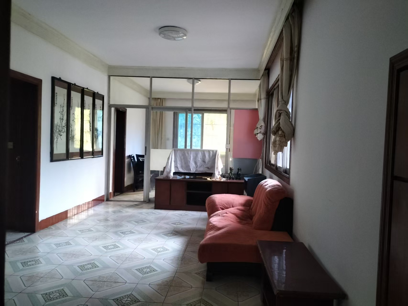 益清综合楼  3室2厅1卫    28.8万 益清综合楼  3室2厅1卫    28.8万卧室