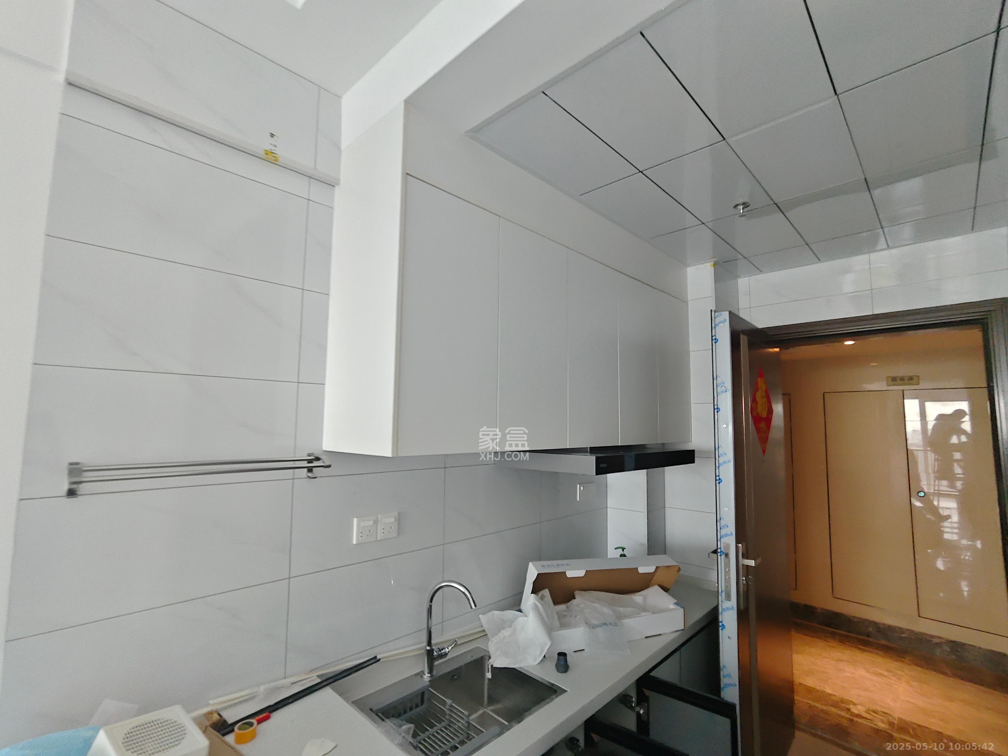 恒大誉府(融誉商业中心) 1室1厅1卫 1600.0元/月 恒大誉府(融誉商业中心) 1室1厅1卫 1600.0元/月室内图