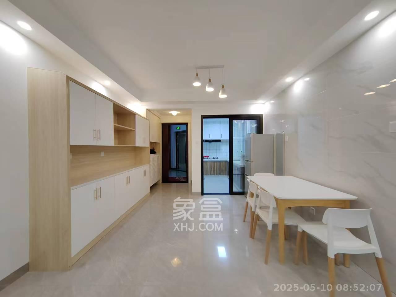 天健城(天健芙蓉盛世三期)  2室2厅1卫    3600.0元/月 天健城(天健芙蓉盛世三期)  2室2厅1卫    3600.0元/月室内图