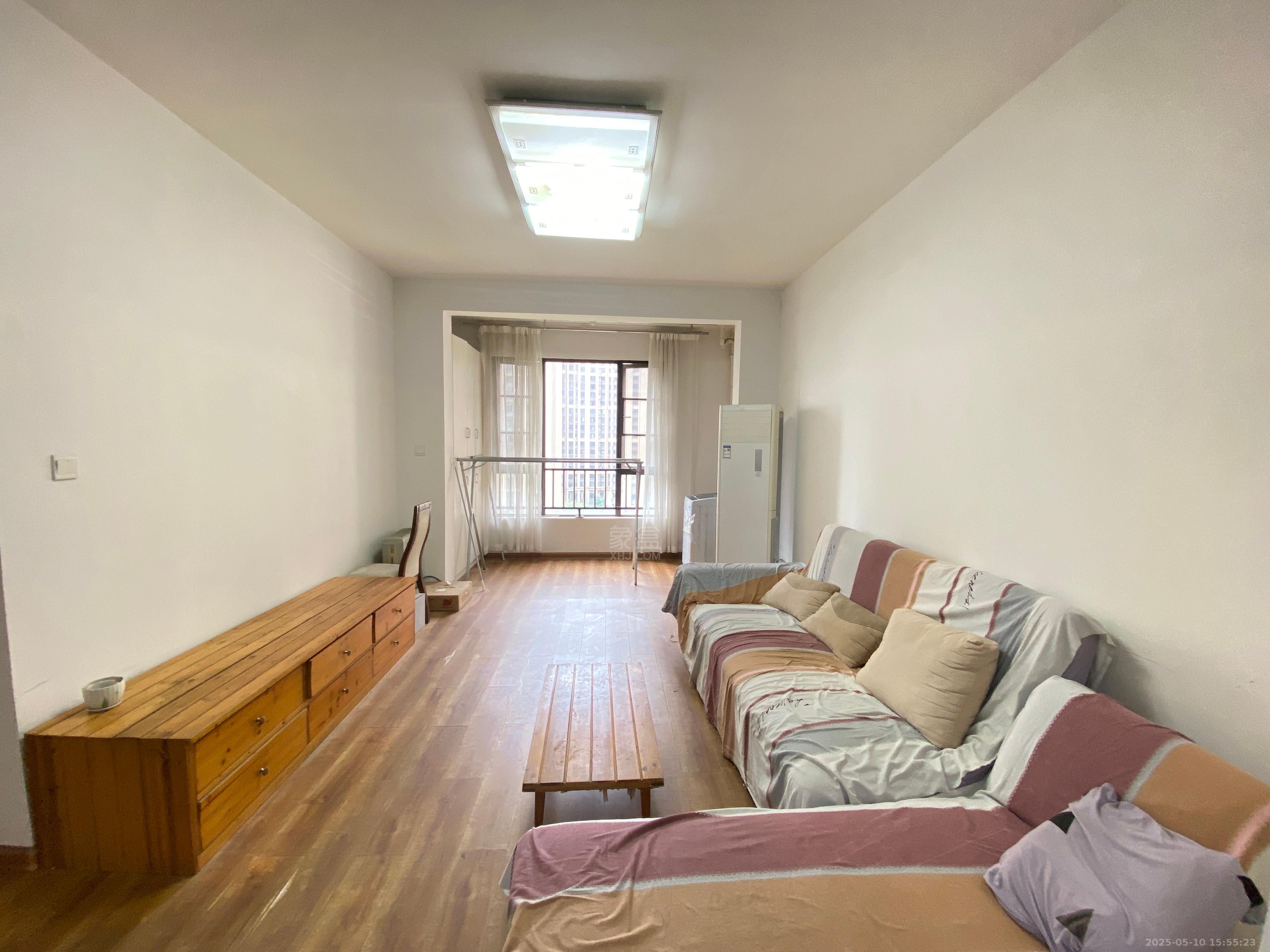 中泰财富湘江  2室2厅1卫    1700.0元/月 中泰财富湘江  2室2厅1卫    1700.0元/月室内图