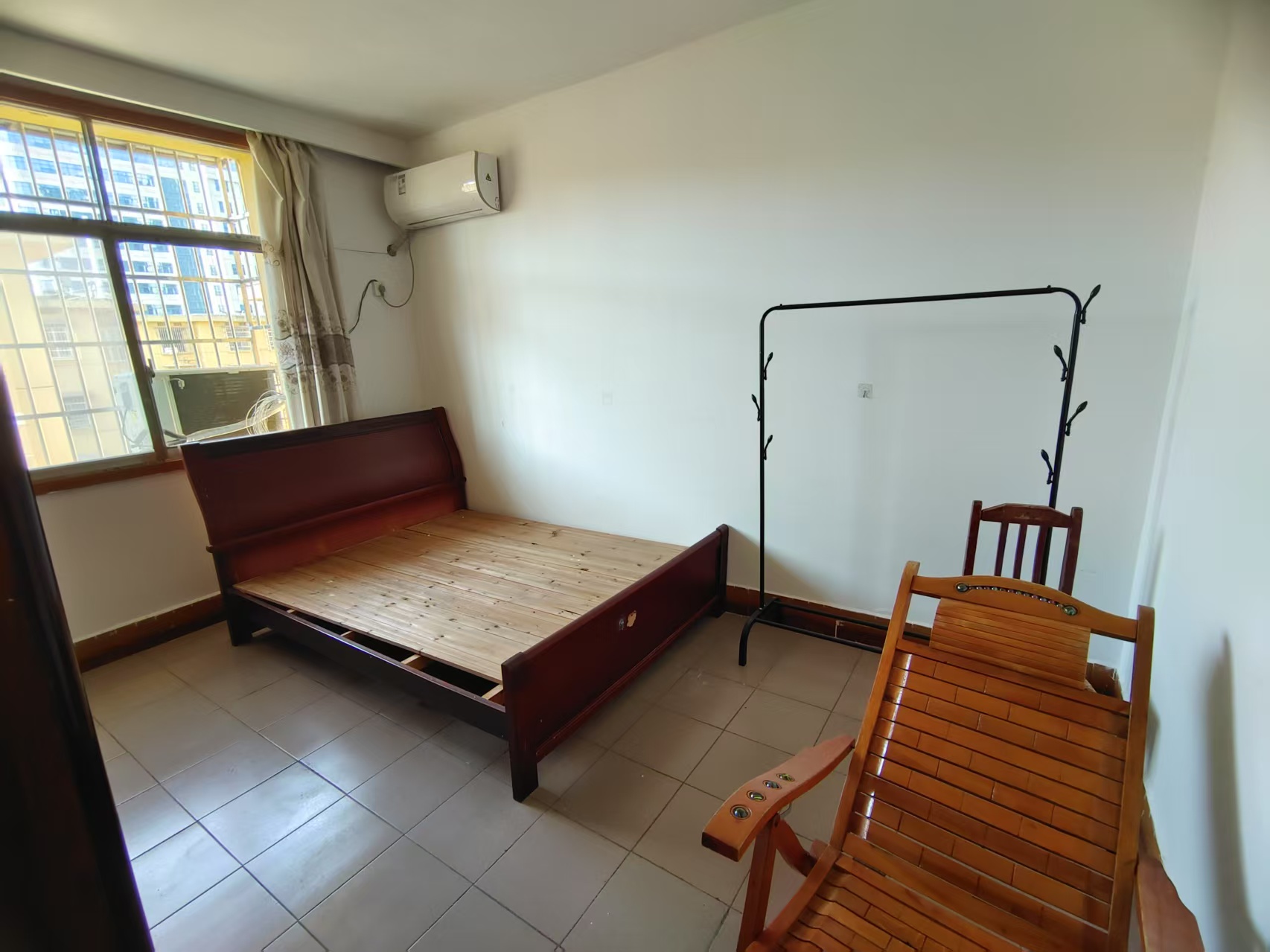 金花苑小区 3室2厅1卫 800.0元/月 金花苑小区 3室2厅1卫 800.0元/月室内图